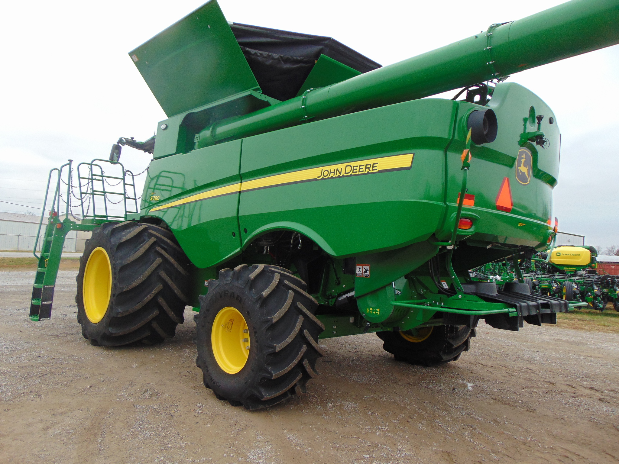 2023 John Deere S780 Combine
