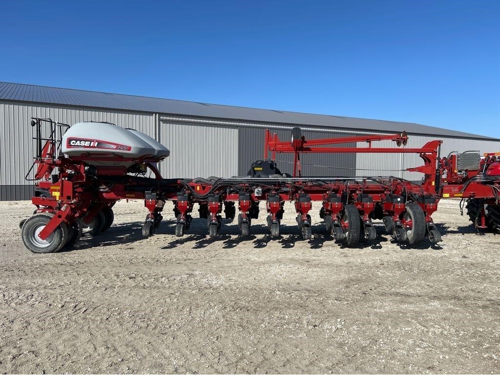 2015 Case IH 1255 Planter