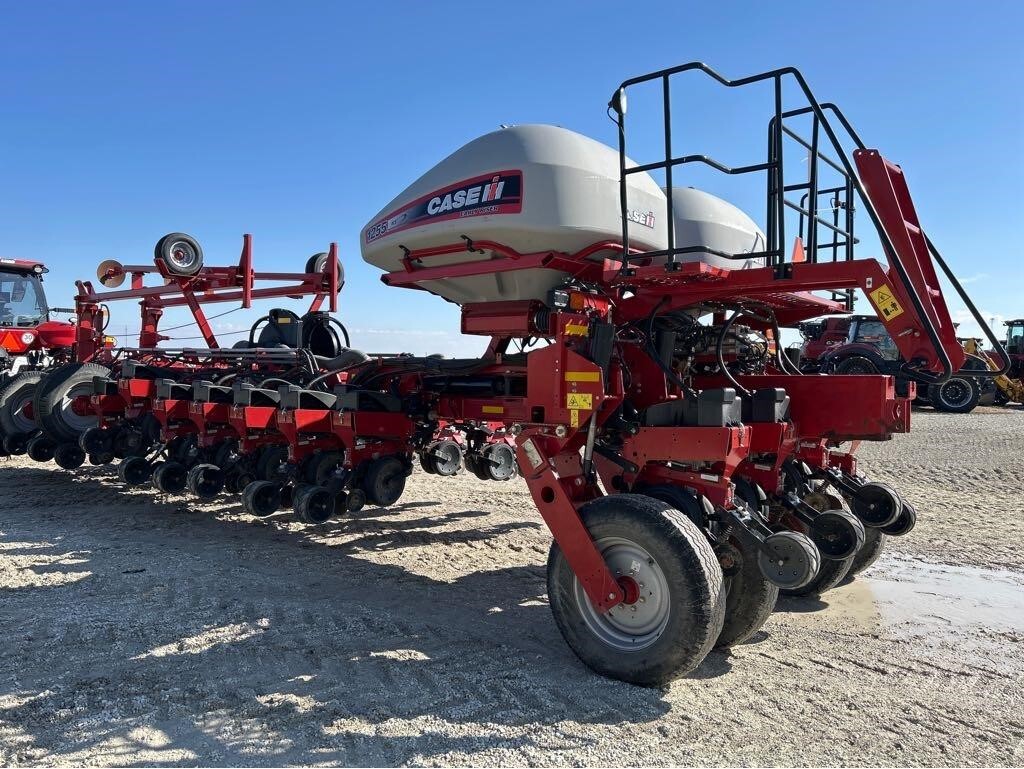 2015 Case IH 1255 Planter