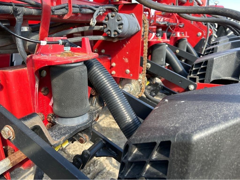 2015 Case IH 1255 Planter