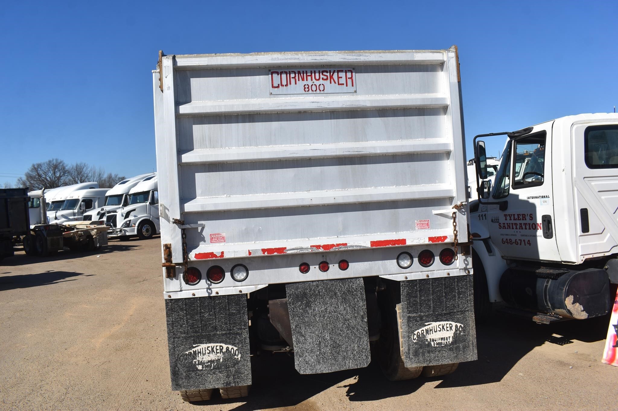 2011 Peterbilt 367 Semi Trucks/Trailer