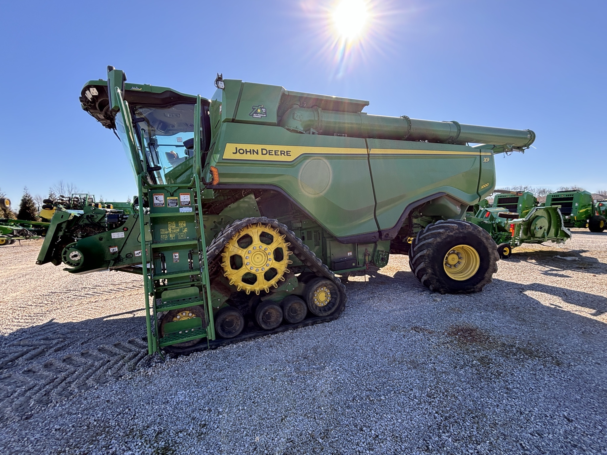 2022 John Deere X9 1000 Combine