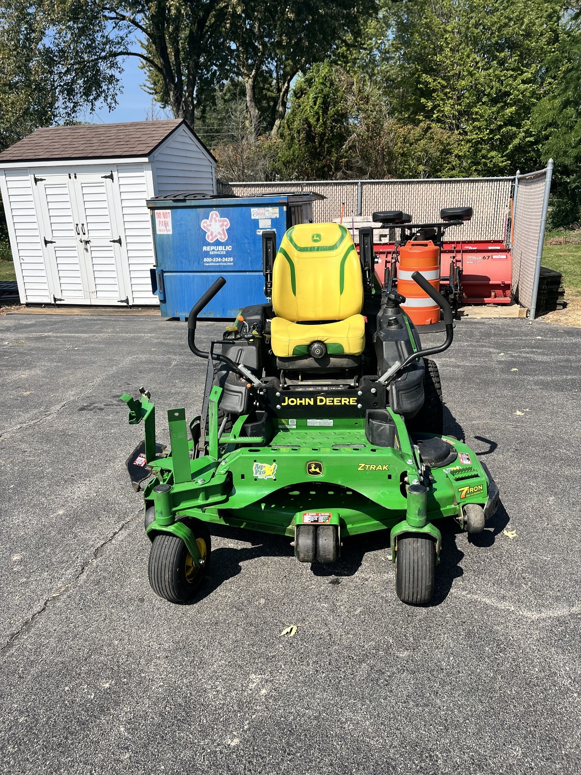 2023 John Deere Z960M Lawn Mower