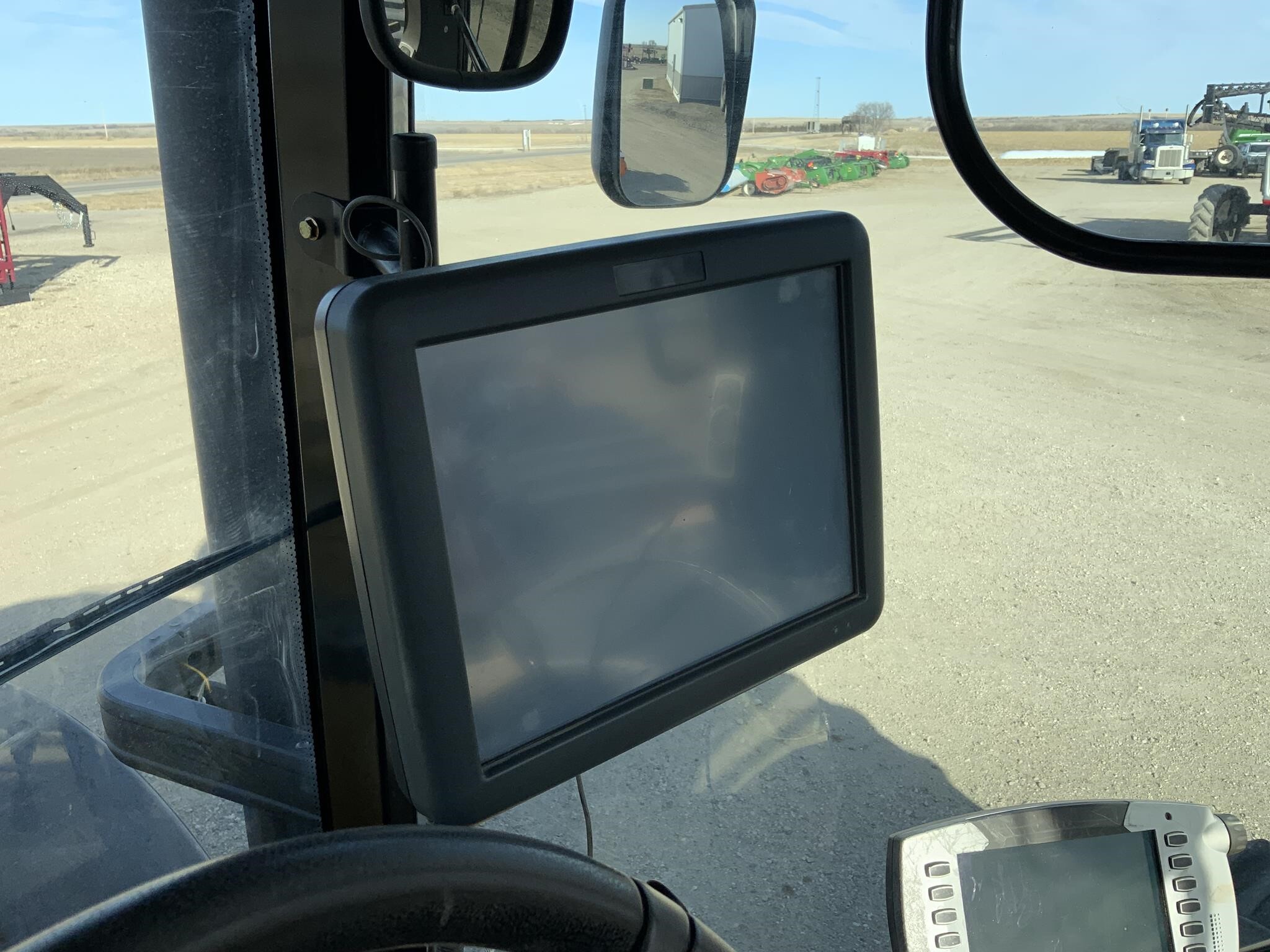 2011 Challenger MT665C Tractor