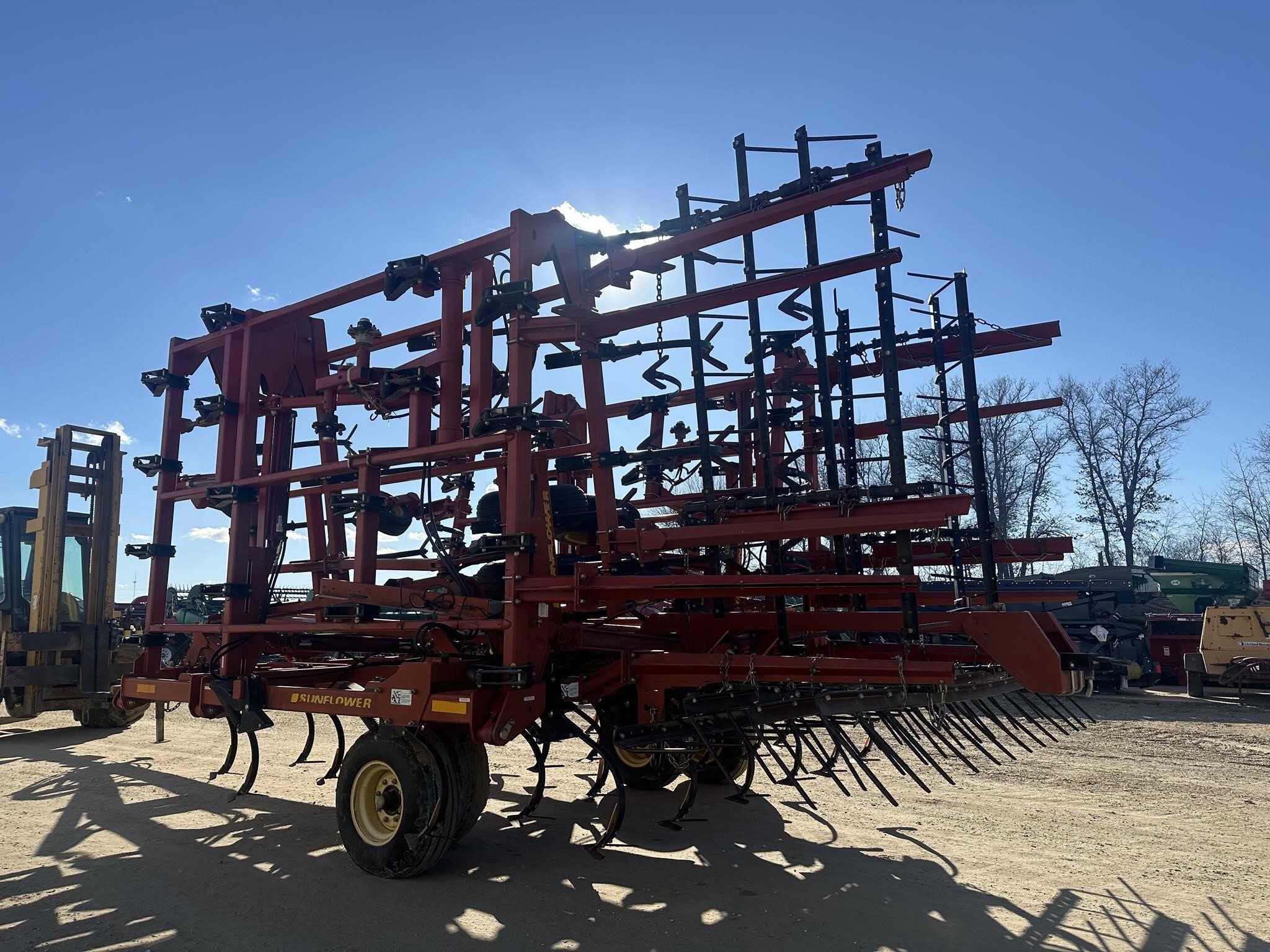 2005 Sunflower 5055-44 Field Cultivator