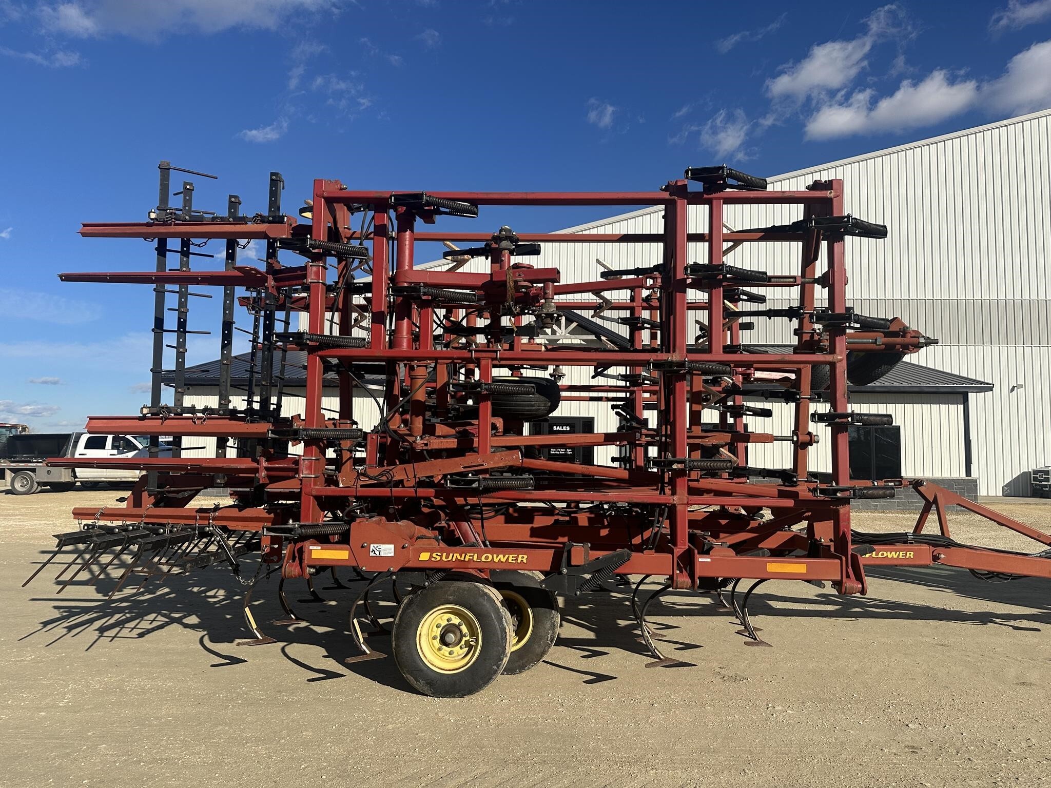 2005 Sunflower 5055-44 Field Cultivator