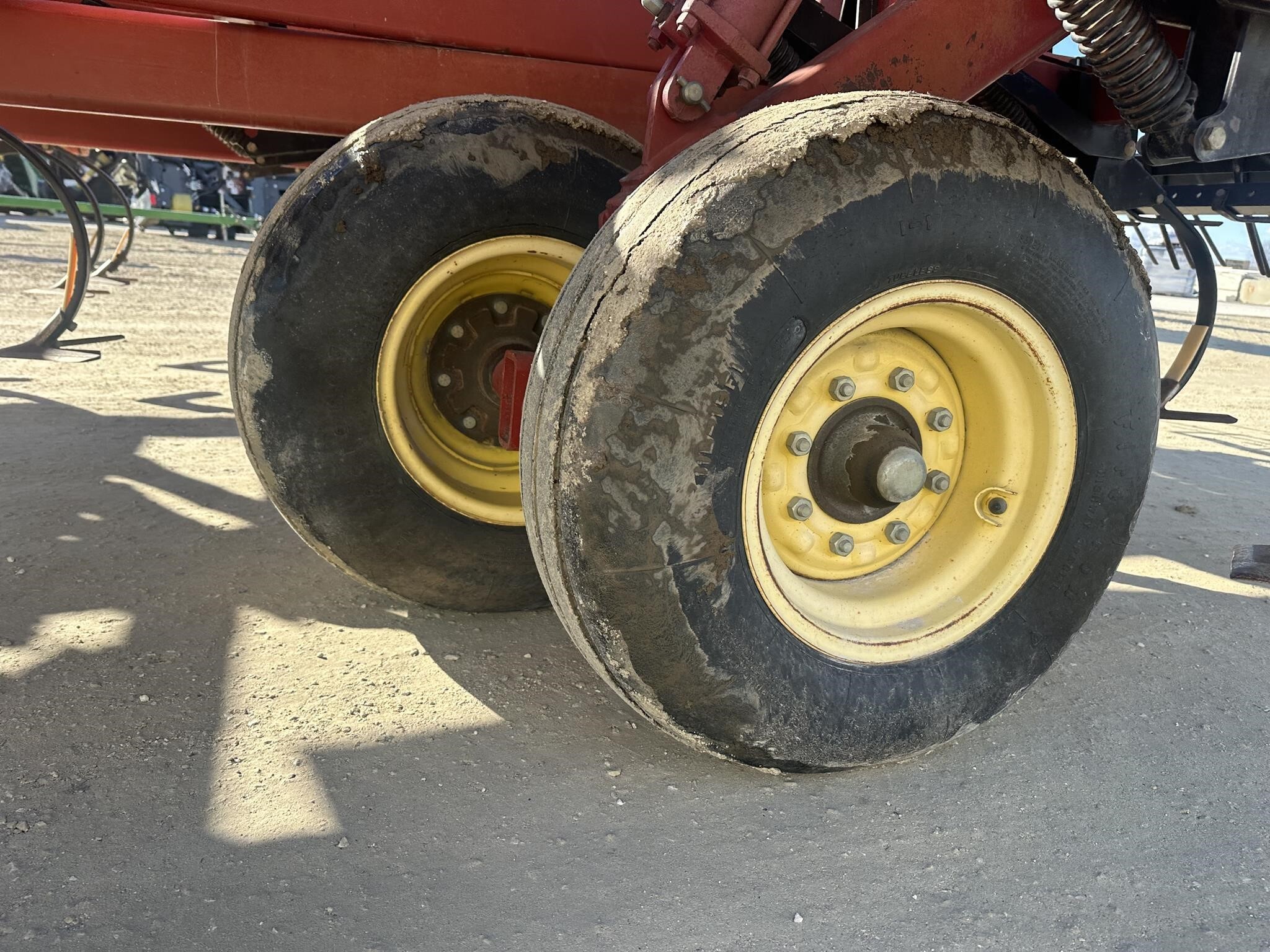 2005 Sunflower 5055-44 Field Cultivator