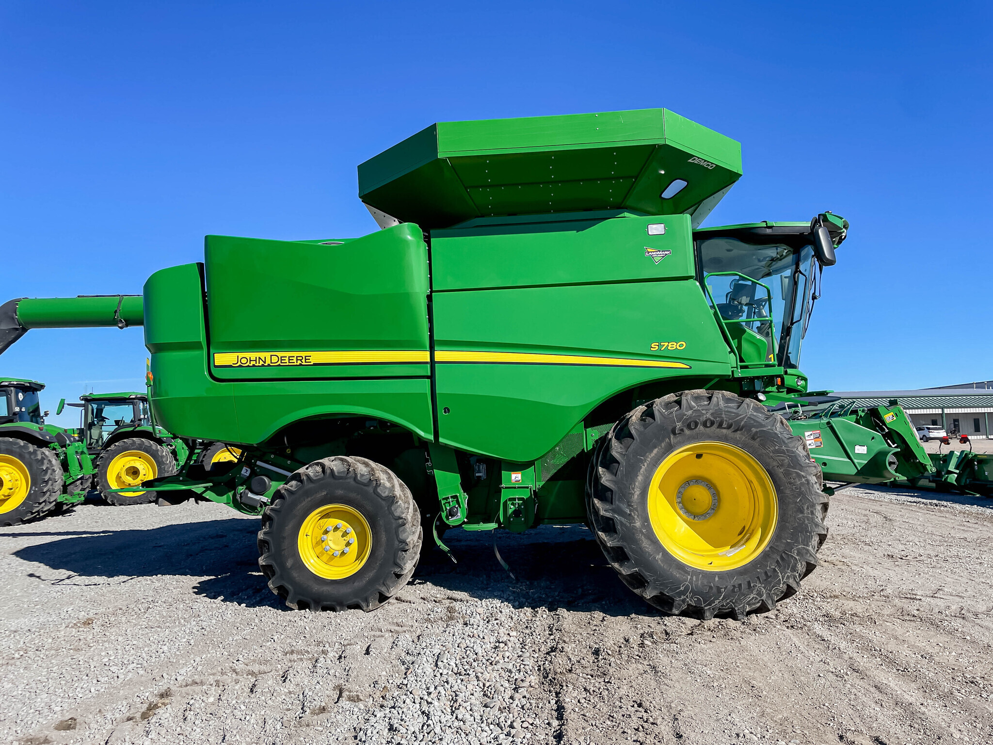 2023 John Deere S780 Combine