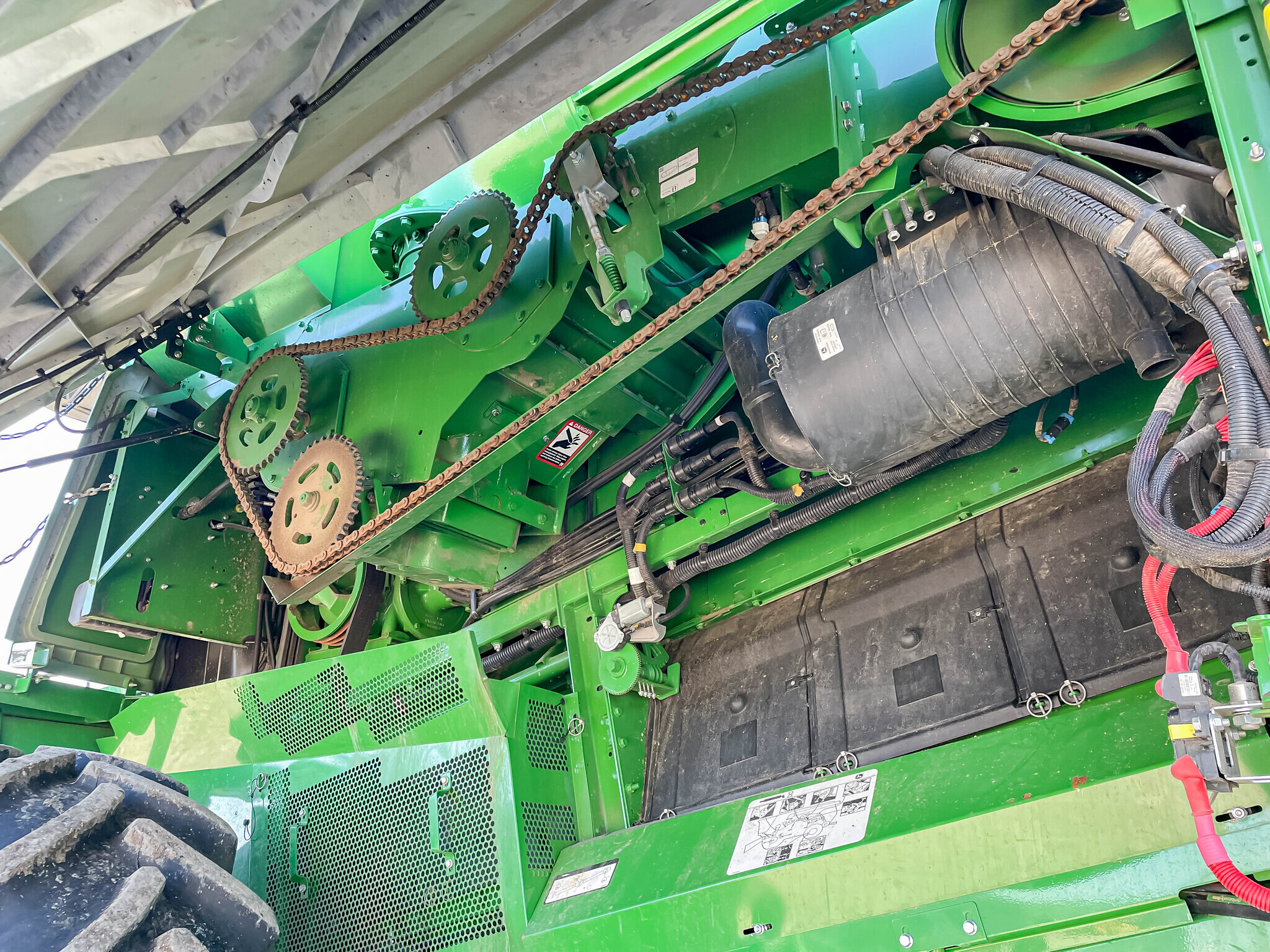 2023 John Deere S780 Combine