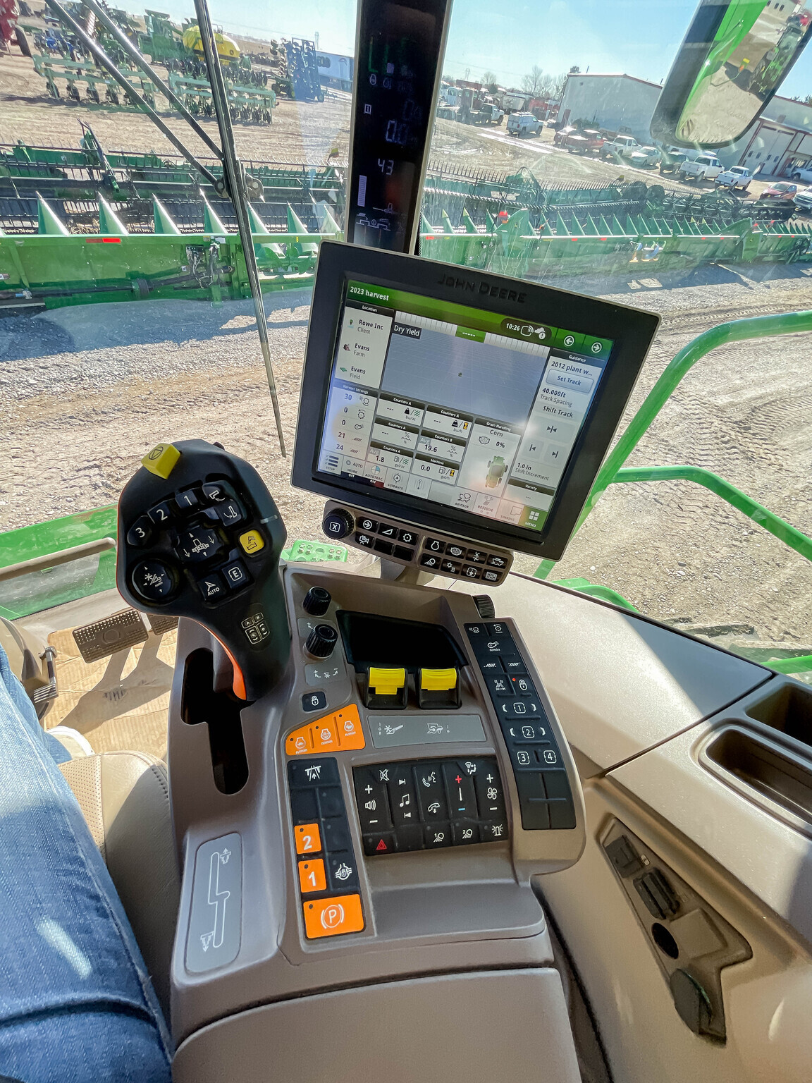 2023 John Deere S780 Combine