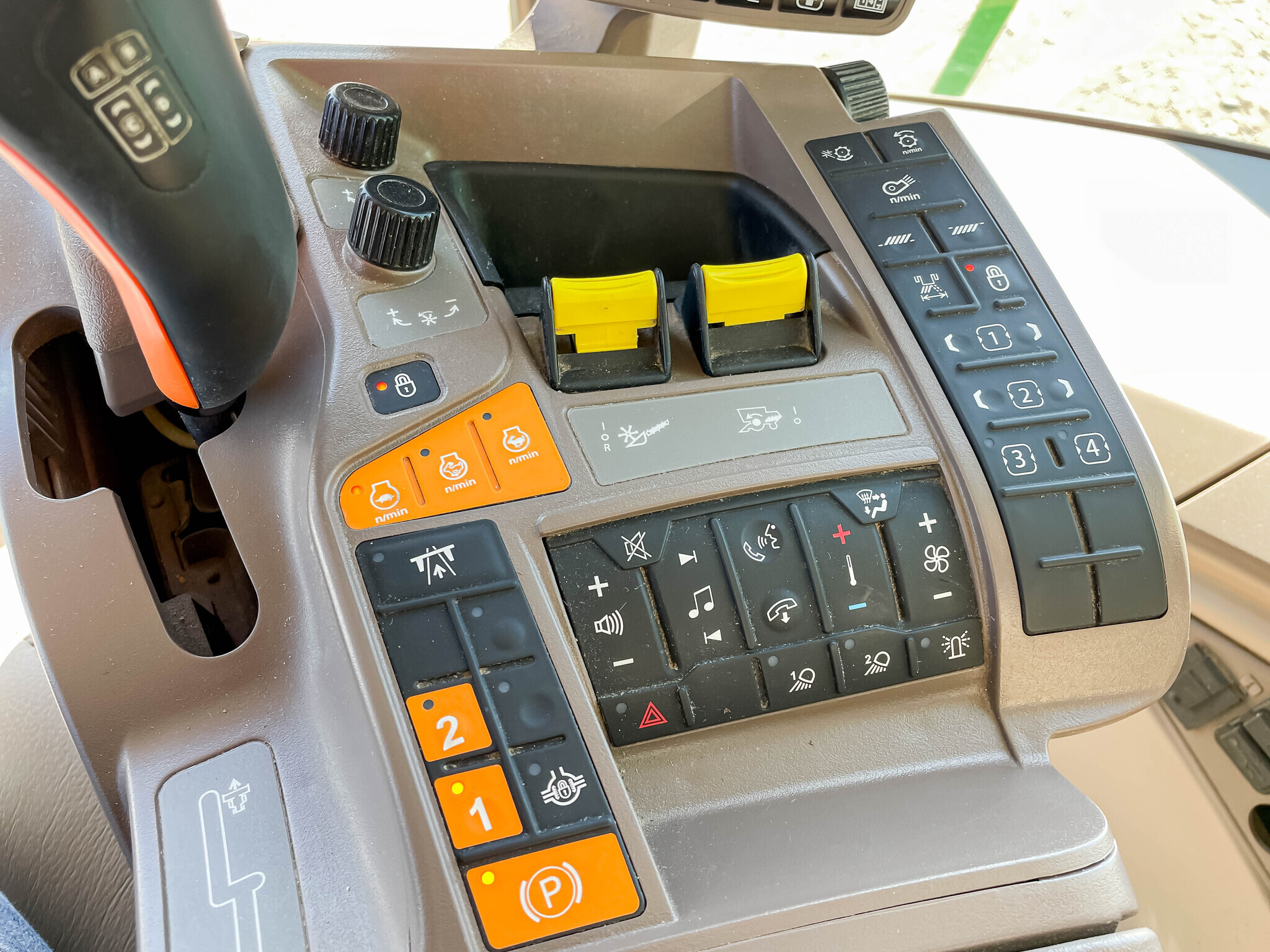 2023 John Deere S780 Combine