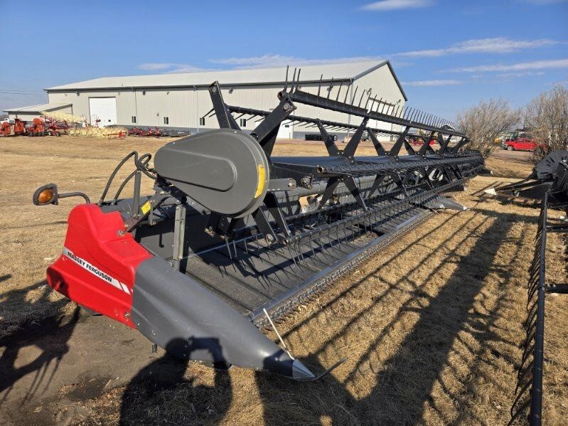 2012 Gleaner 9250 Platform