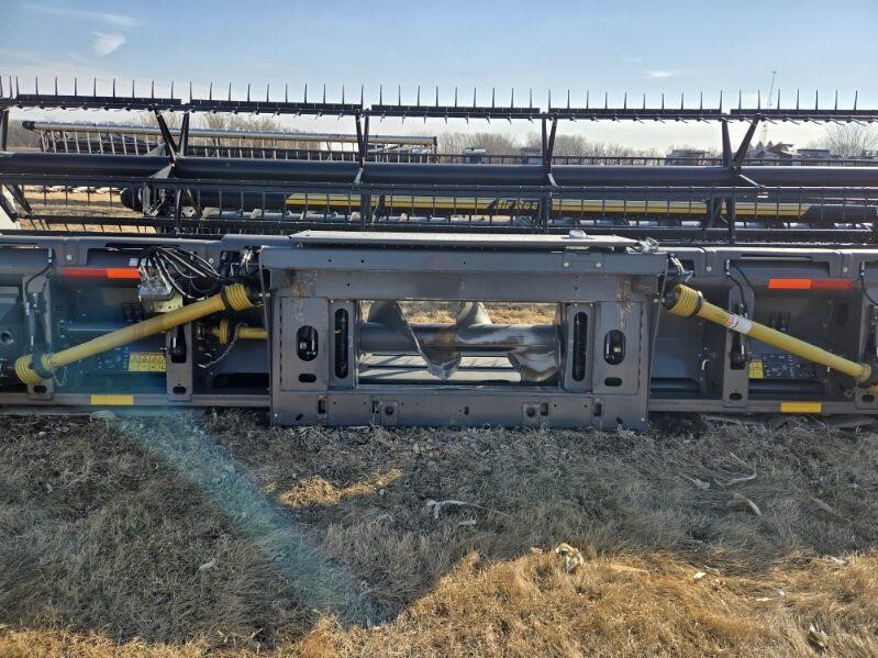 2012 Gleaner 9250 Platform
