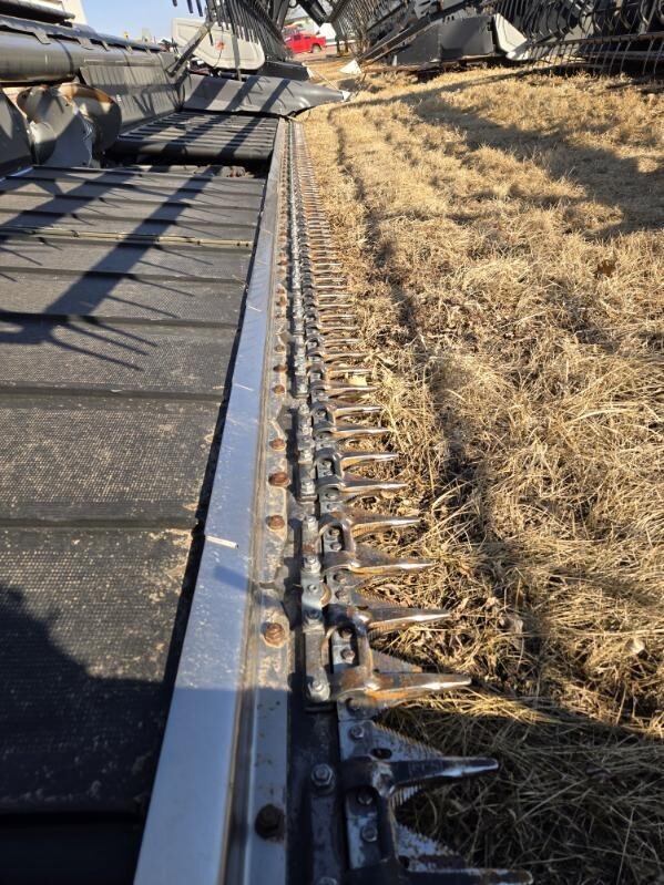 2012 Gleaner 9250 Platform