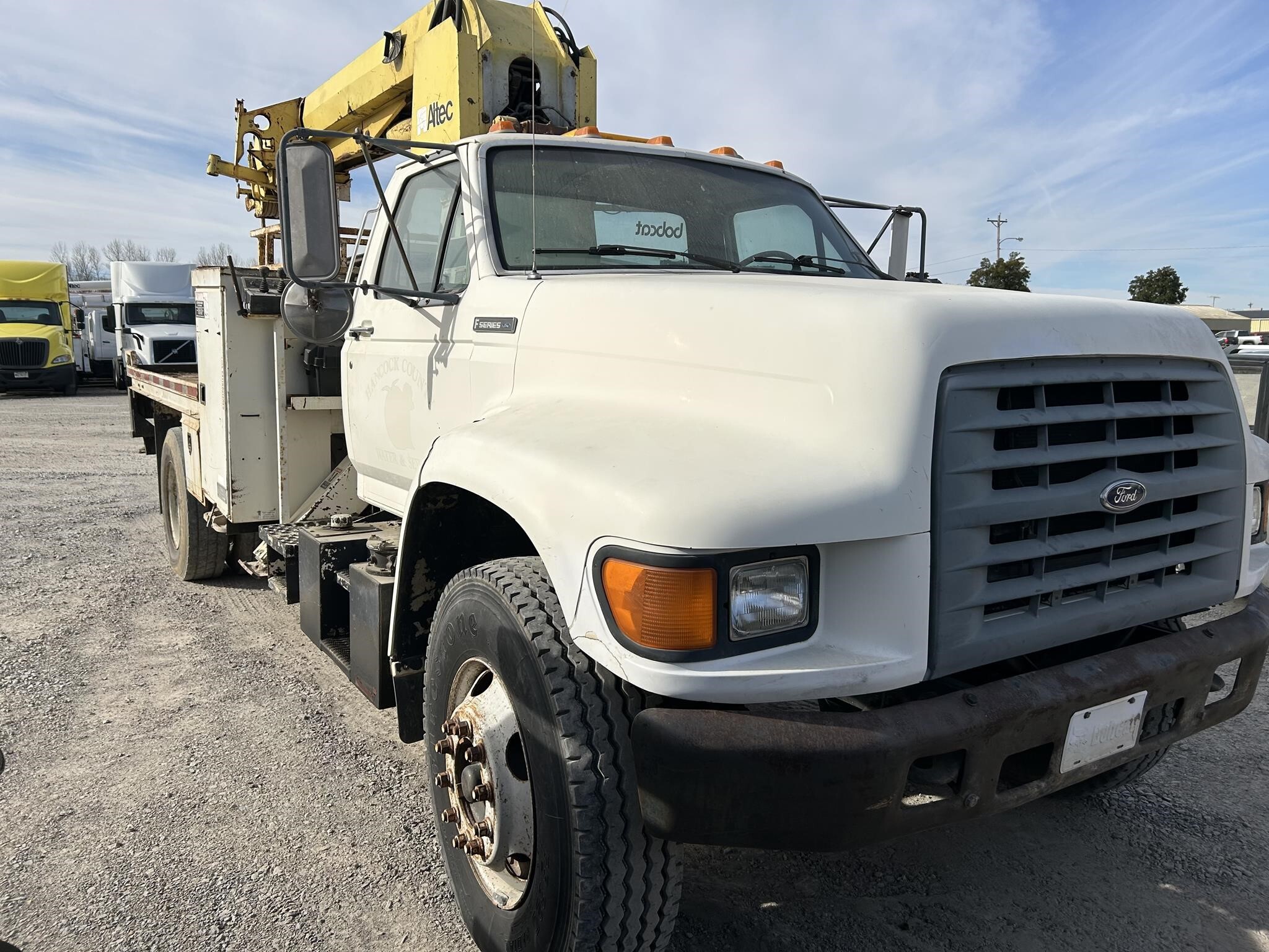 1998 Altec D842ABB Crane