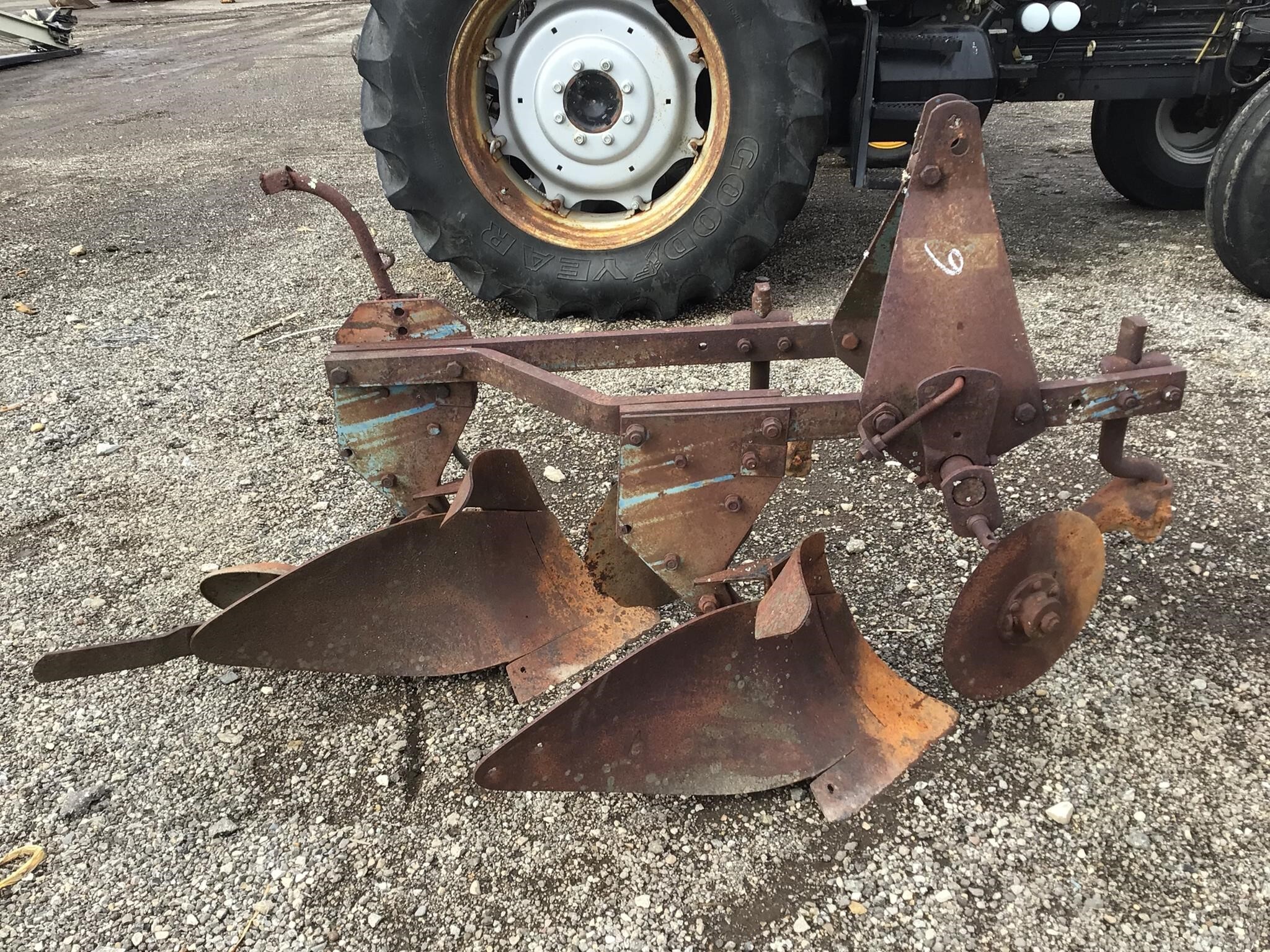  Ford 101 Plow