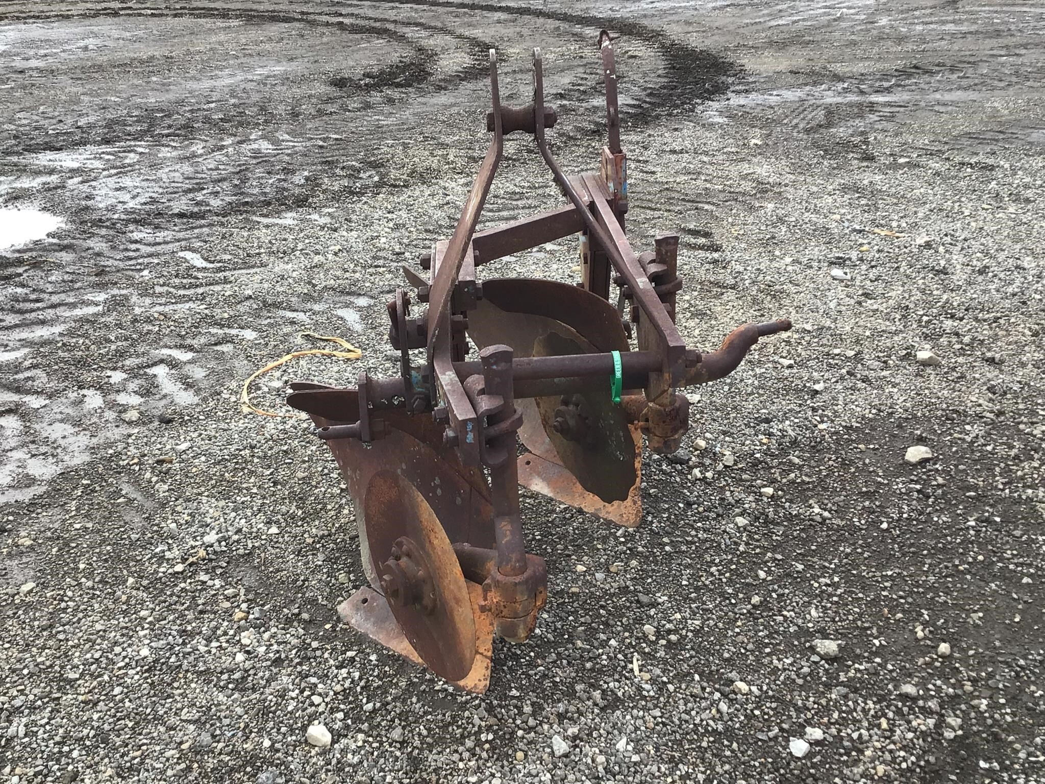  Ford 101 Plow