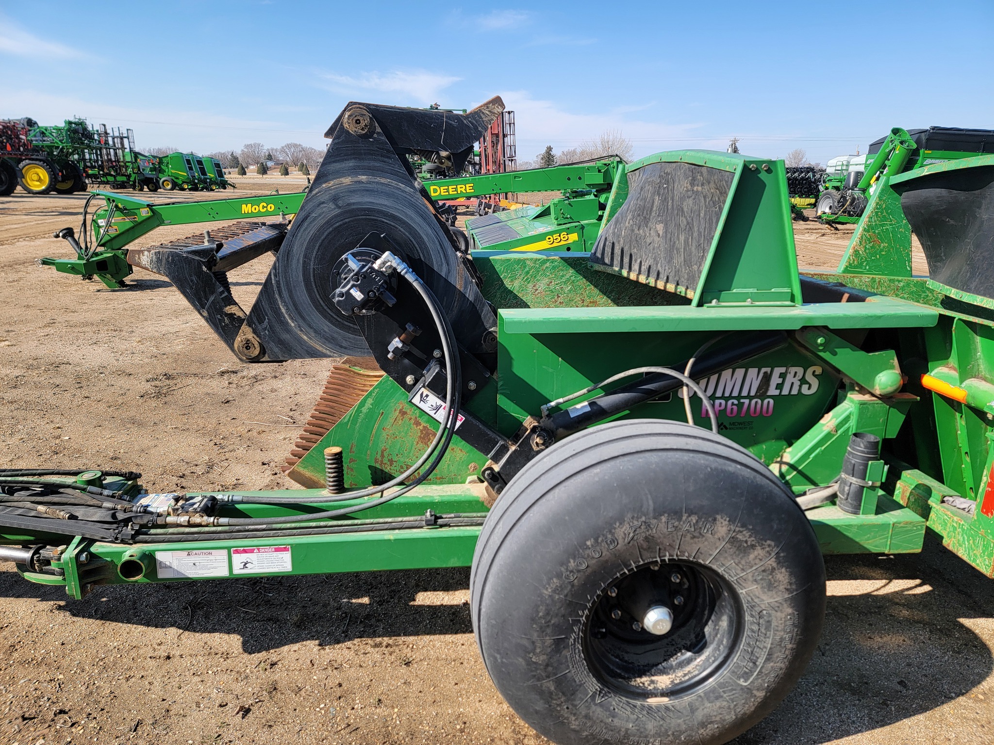 2018 Summers Manufacturing RP6700 Rock Picker