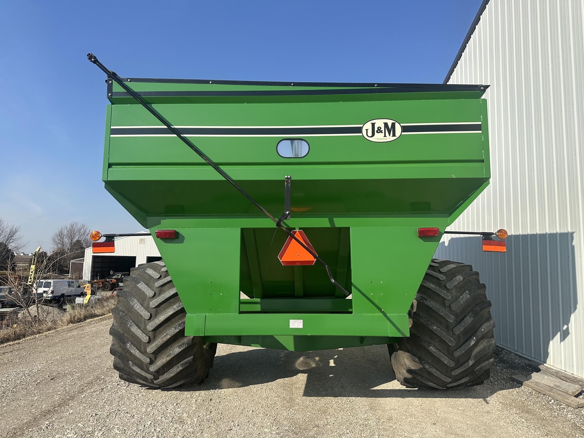 2004 J&M 750-16 Grain Cart