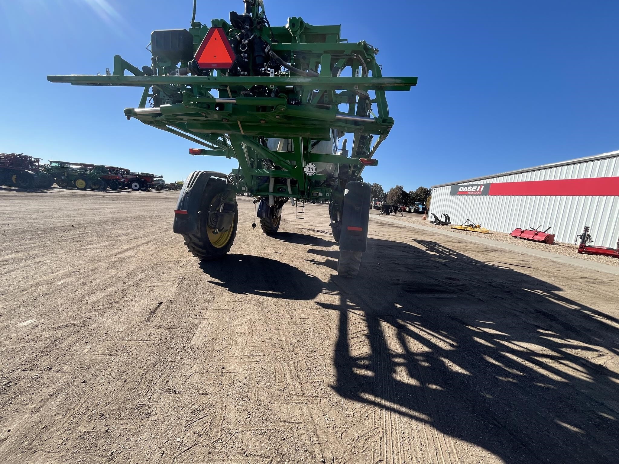 2022 John Deere 412R Self-Propelled Sprayer