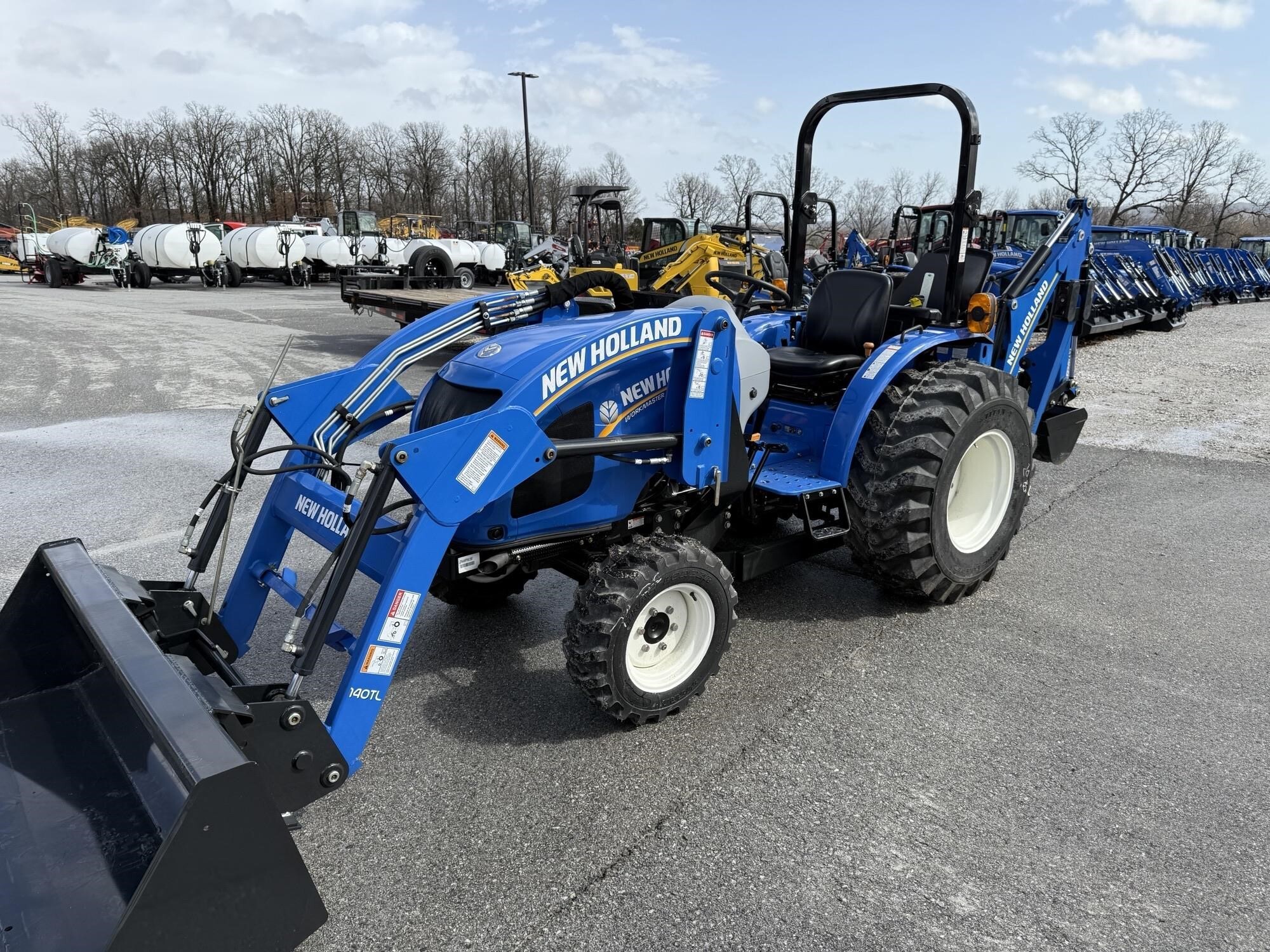 2025 New Holland Workmaster 40 Tractor - $38,900 | Machinery Pete