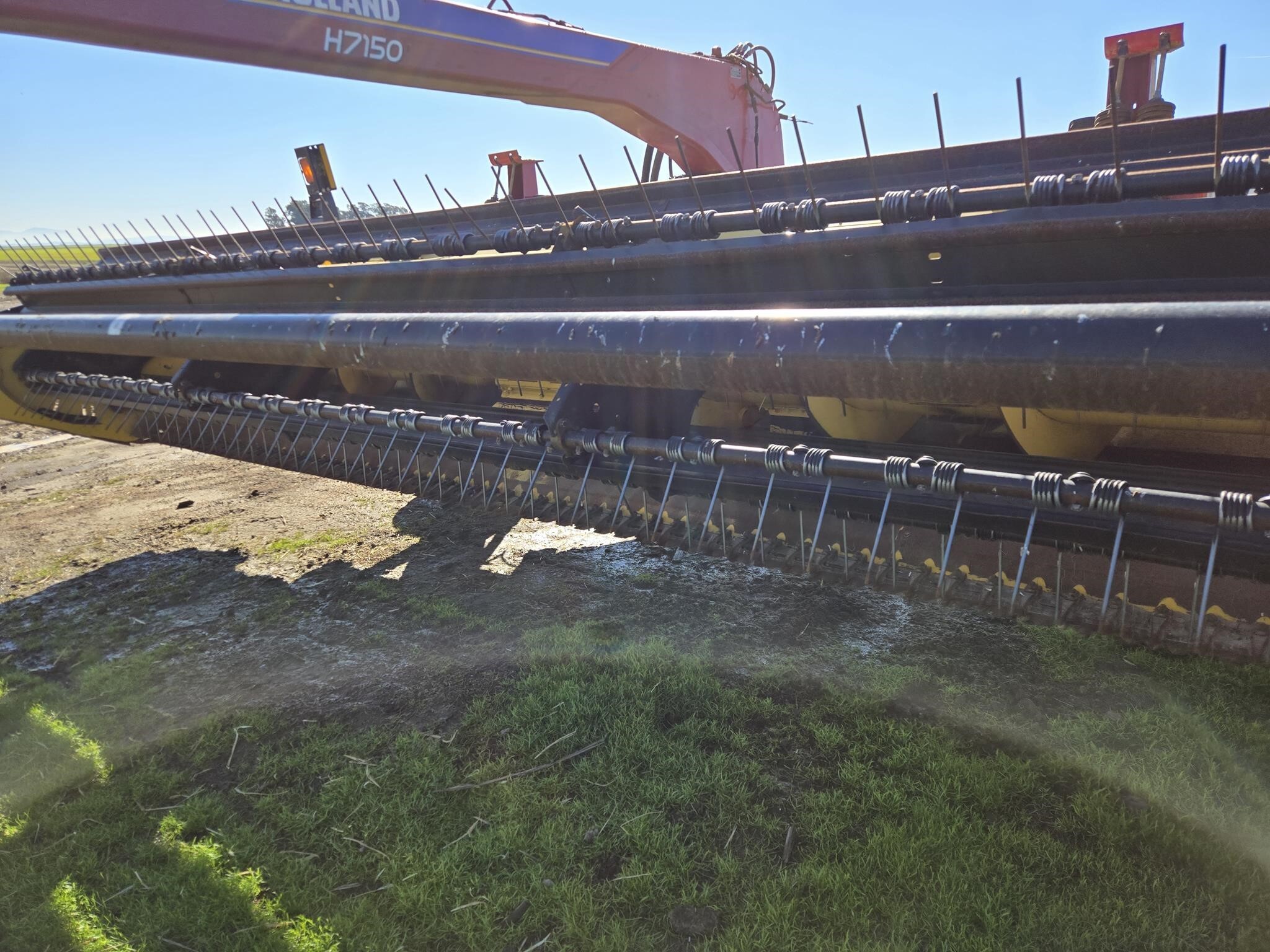 2016 New Holland H7150 Mower Conditioner