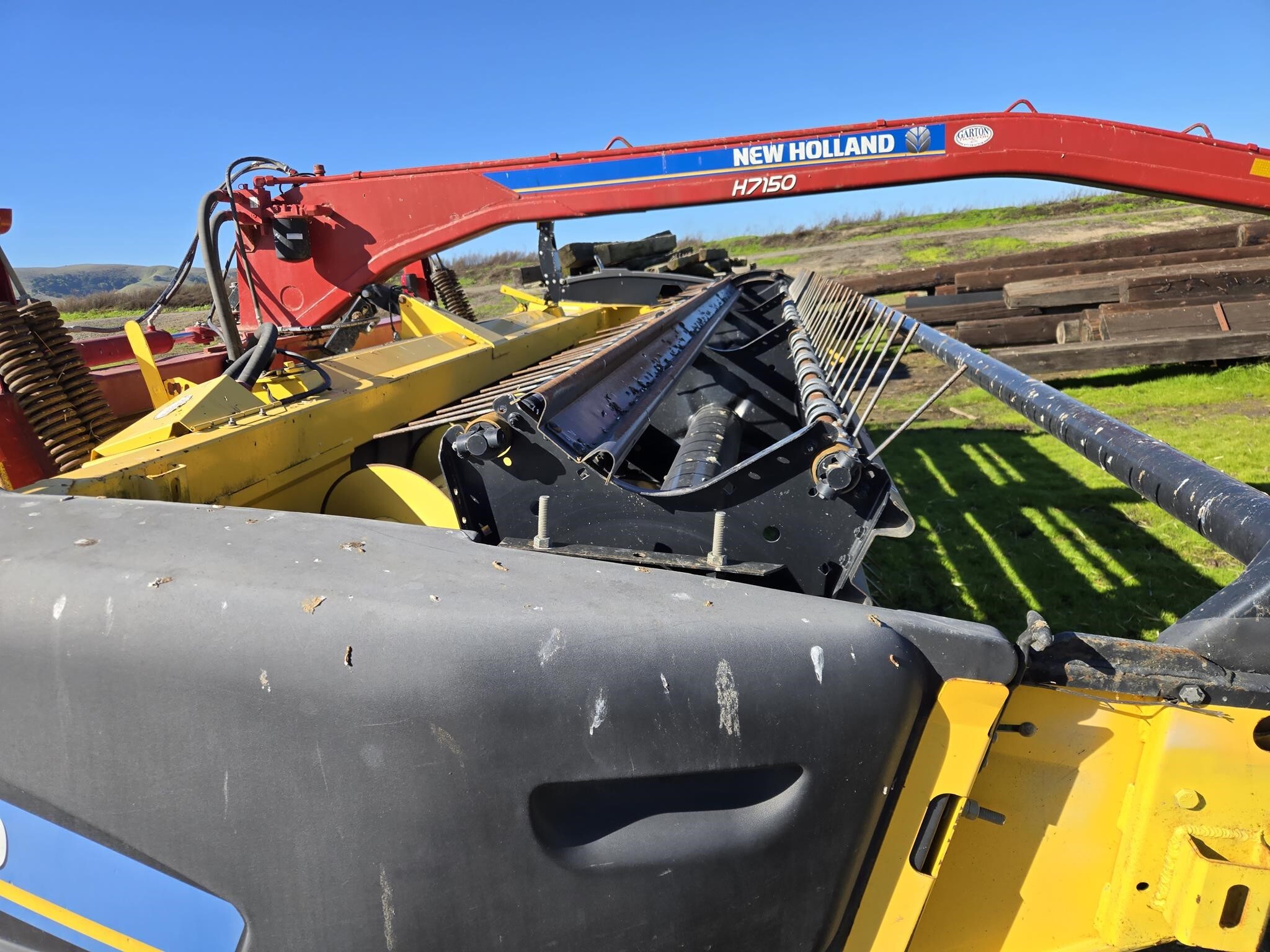 2016 New Holland H7150 Mower Conditioner