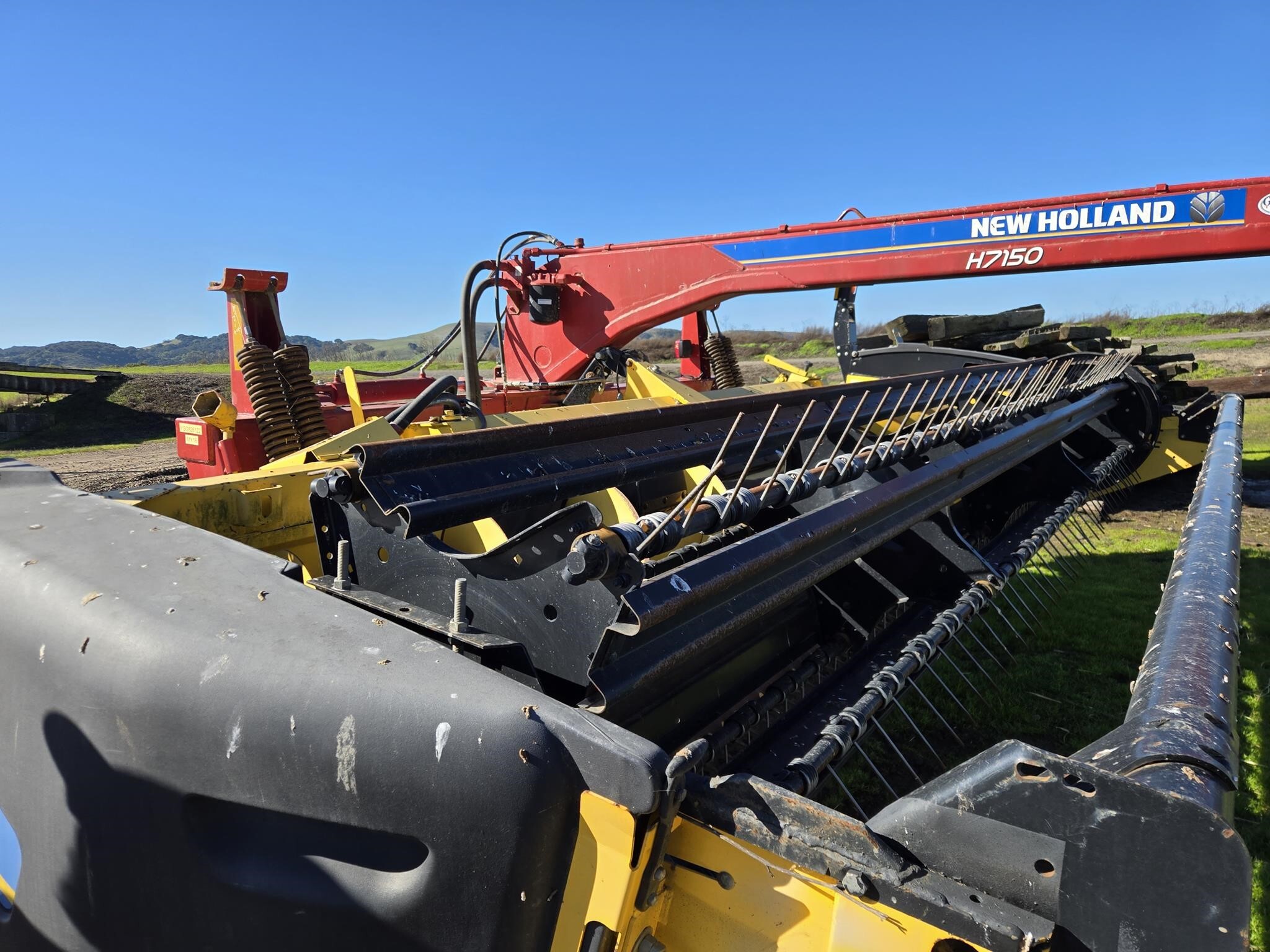 2016 New Holland H7150 Mower Conditioner