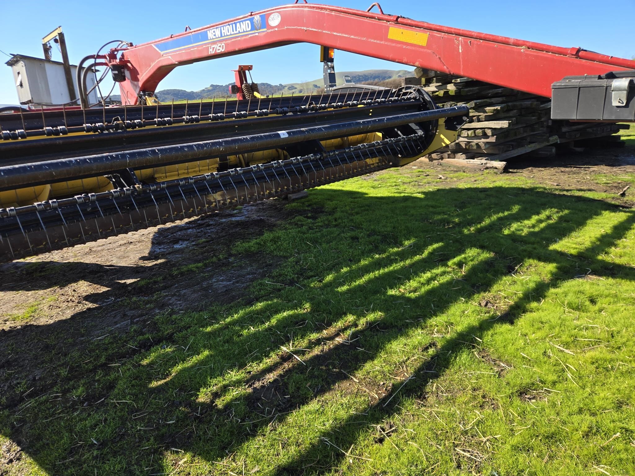 2016 New Holland H7150 Mower Conditioner