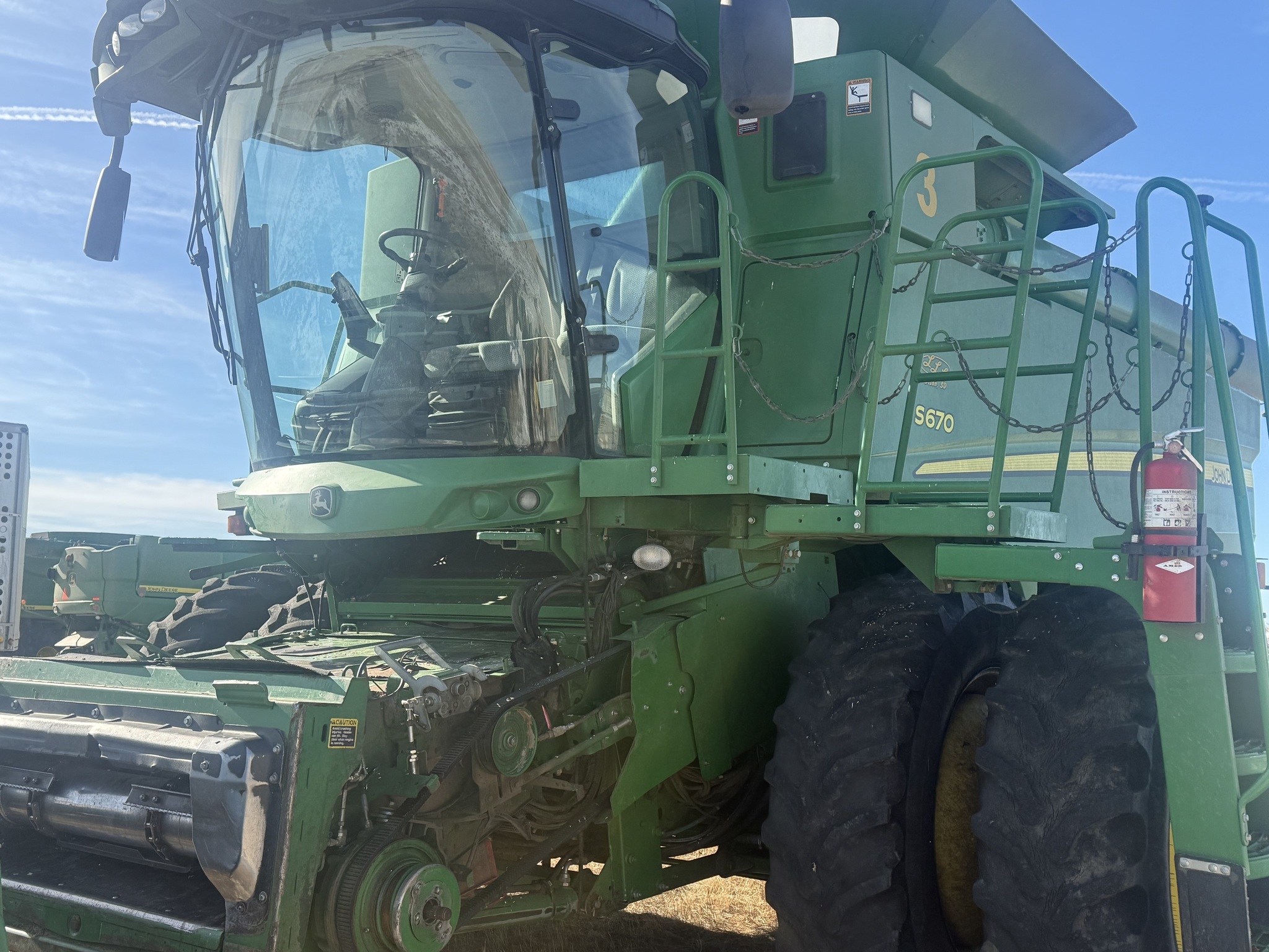 2017 John Deere S670 Combine
