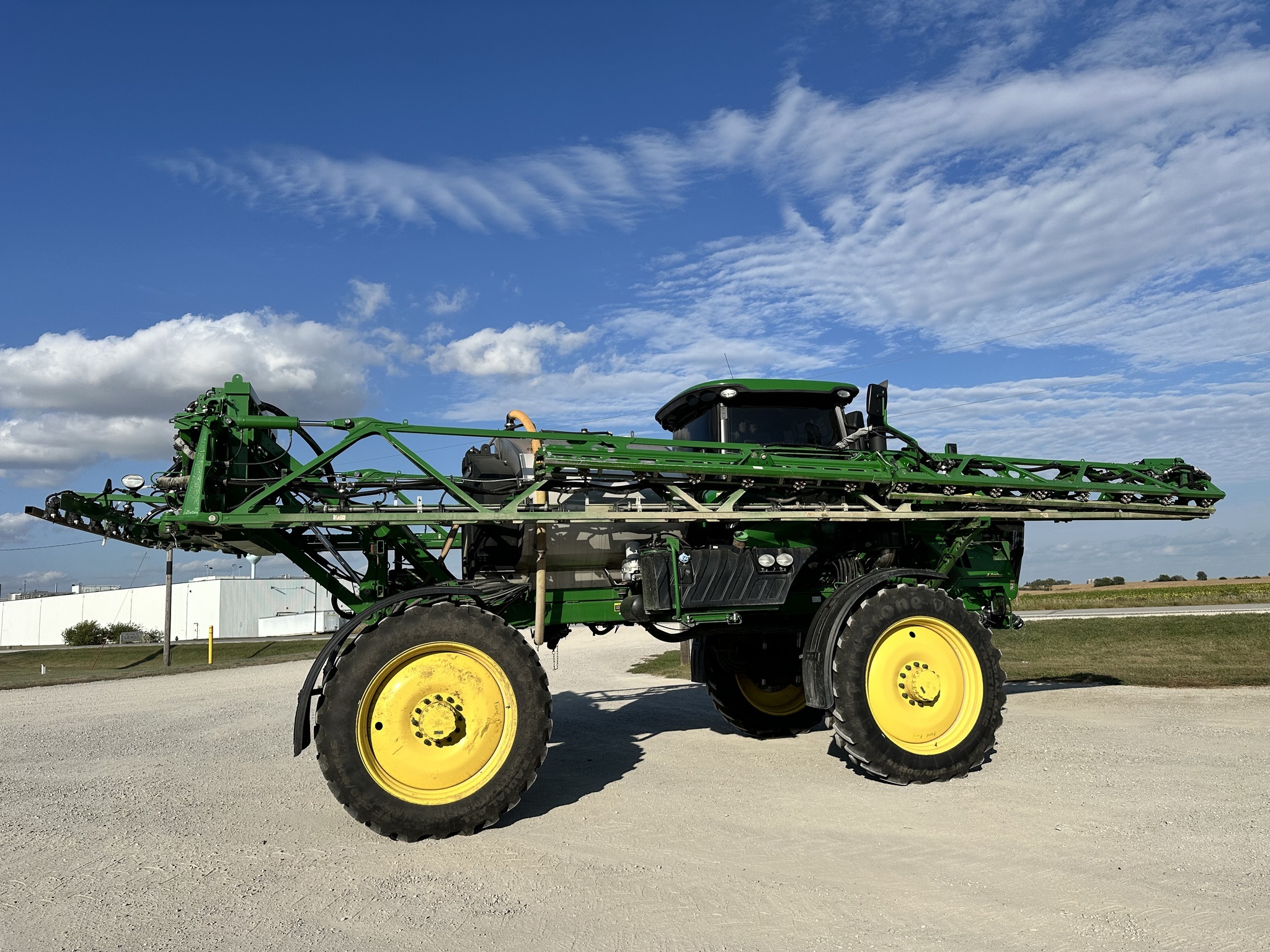 2021 John Deere R4038 Self-Propelled Sprayer