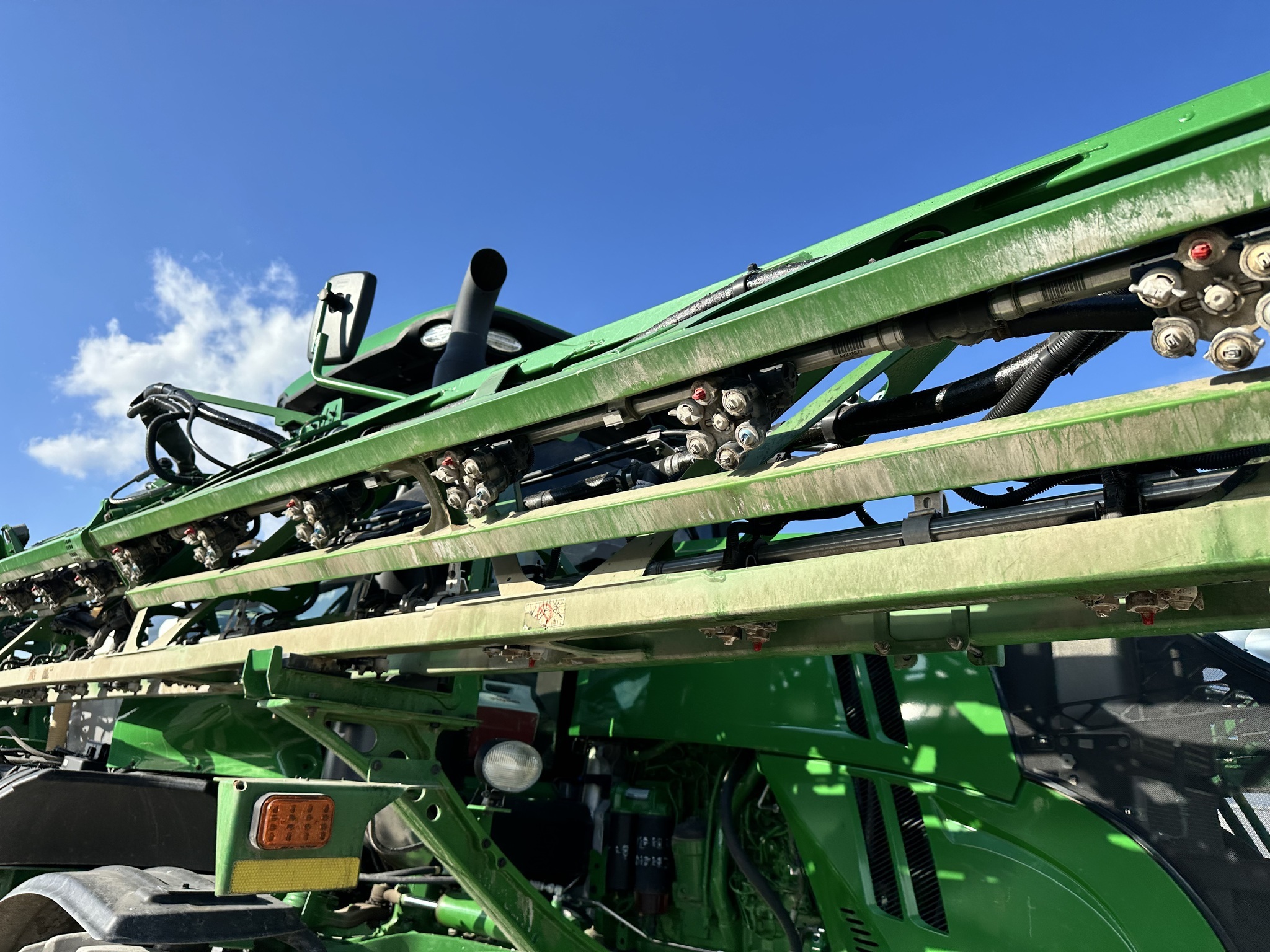 2021 John Deere R4038 Self-Propelled Sprayer
