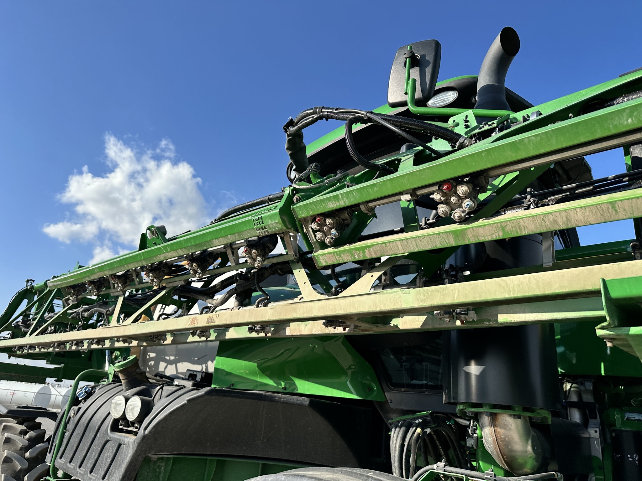 2021 John Deere R4038 Self-Propelled Sprayer