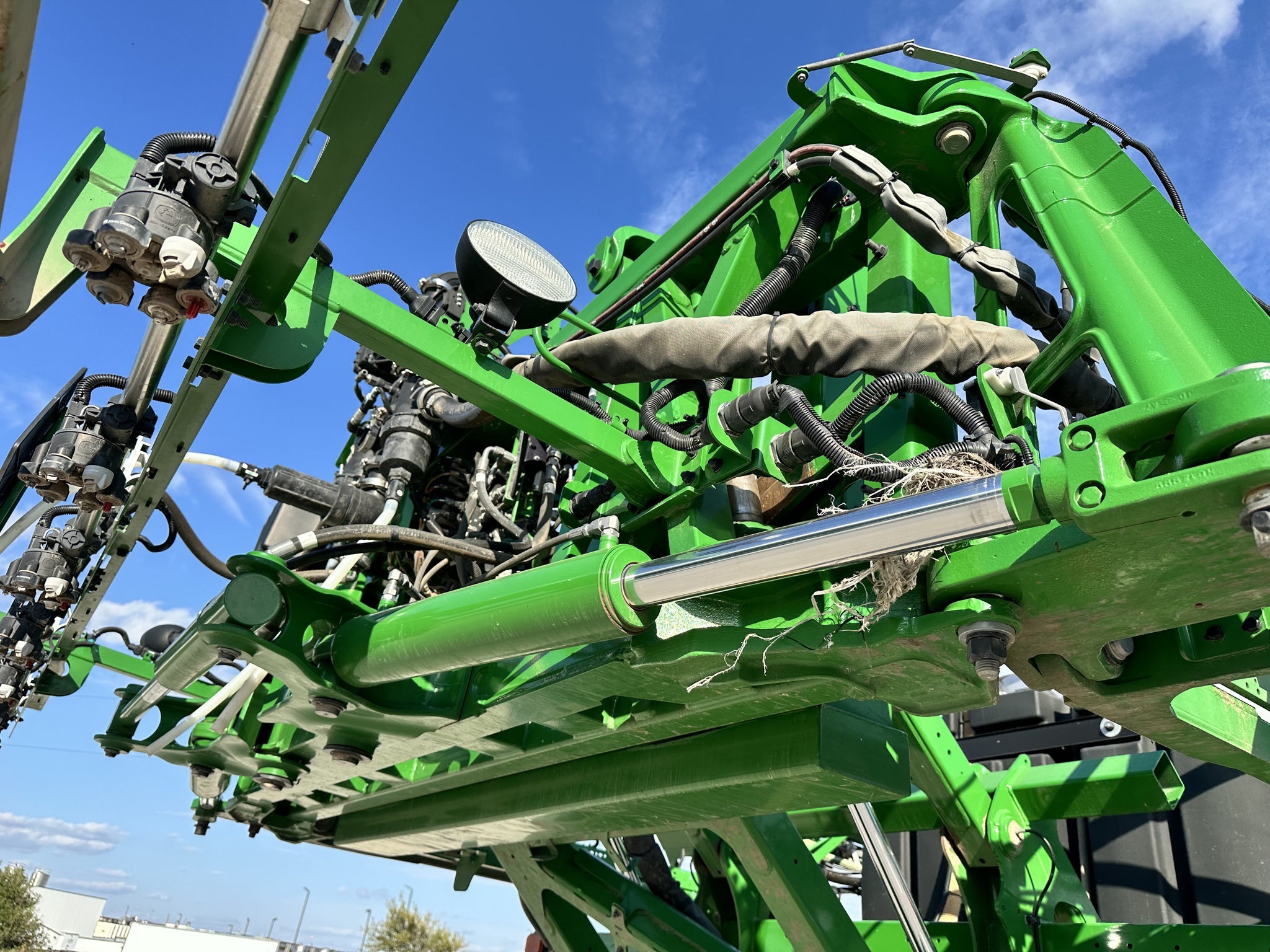 2021 John Deere R4038 Self-Propelled Sprayer