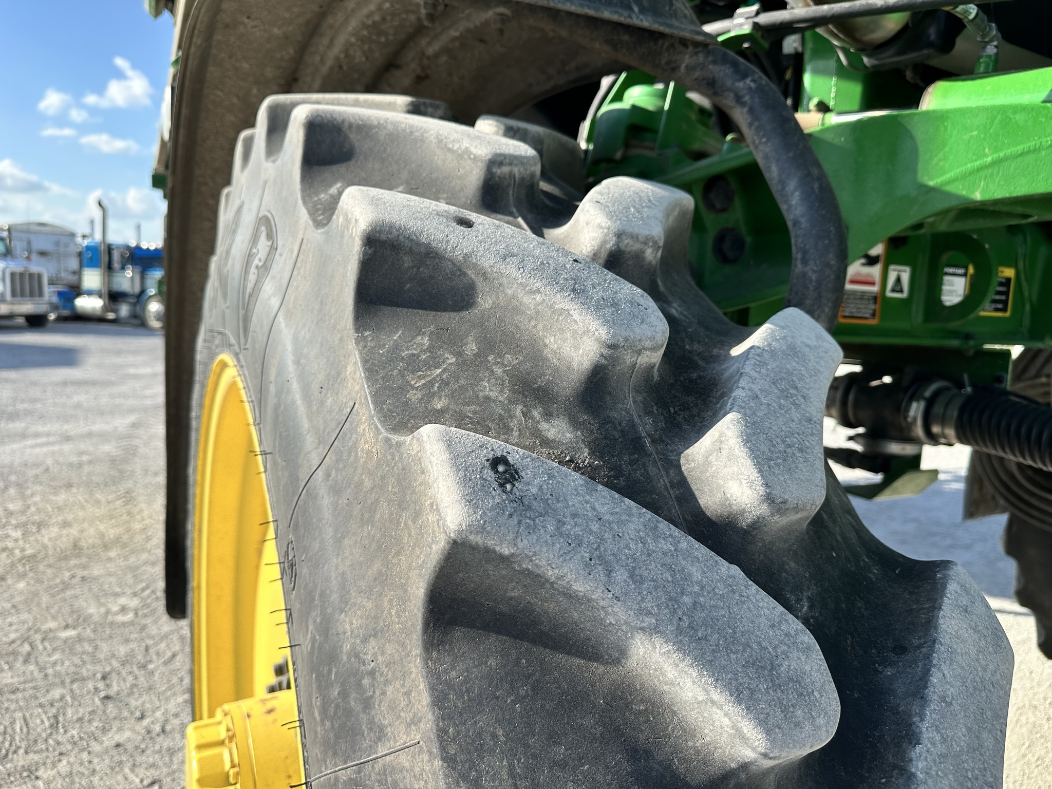 2021 John Deere R4038 Self-Propelled Sprayer