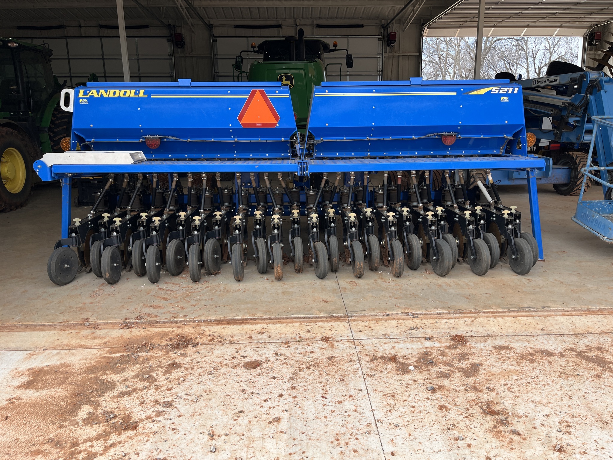 2019 Landoll 5211 Drill