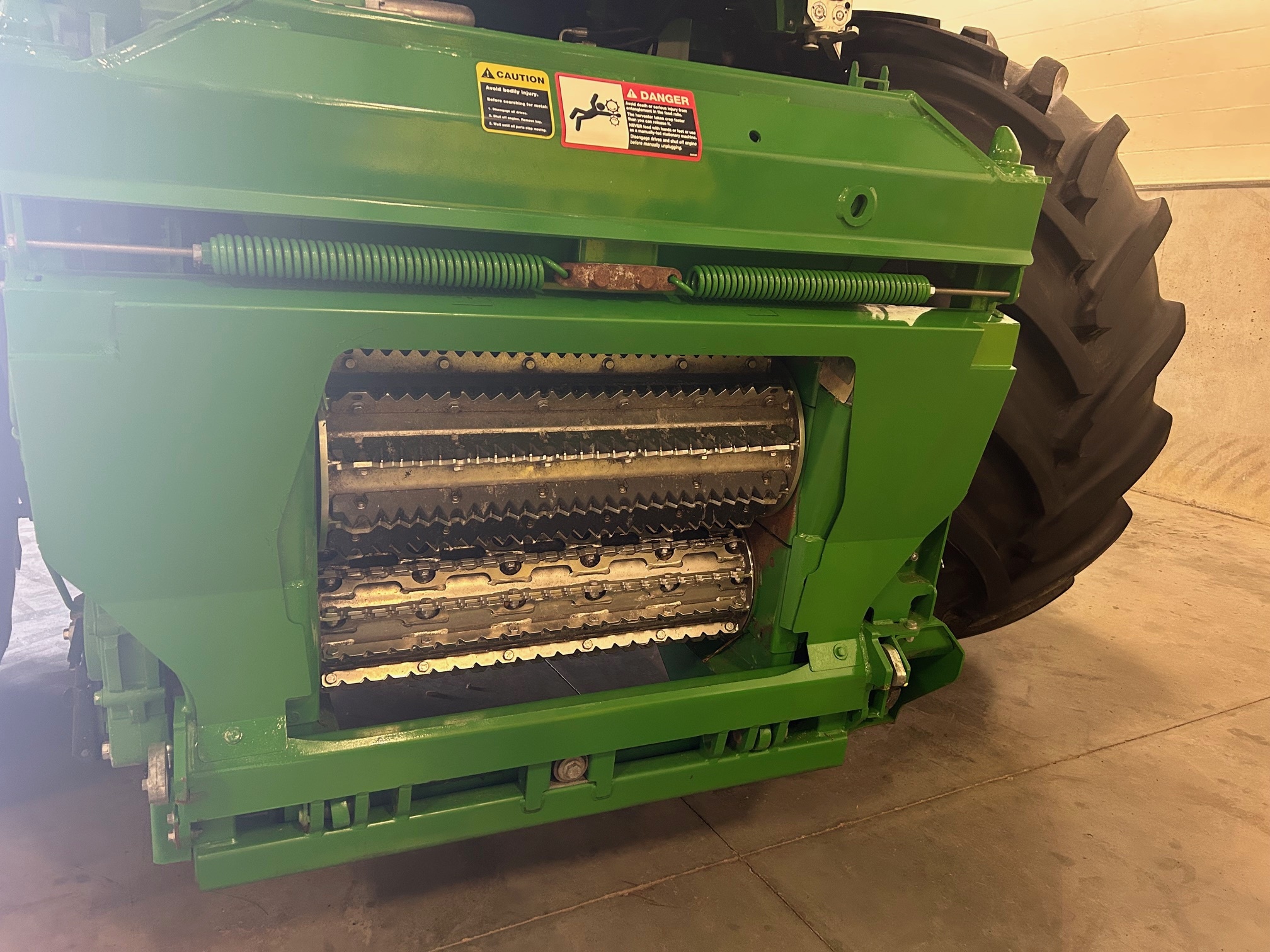 2022 John Deere 9700 Self-Propelled Forage Harvester