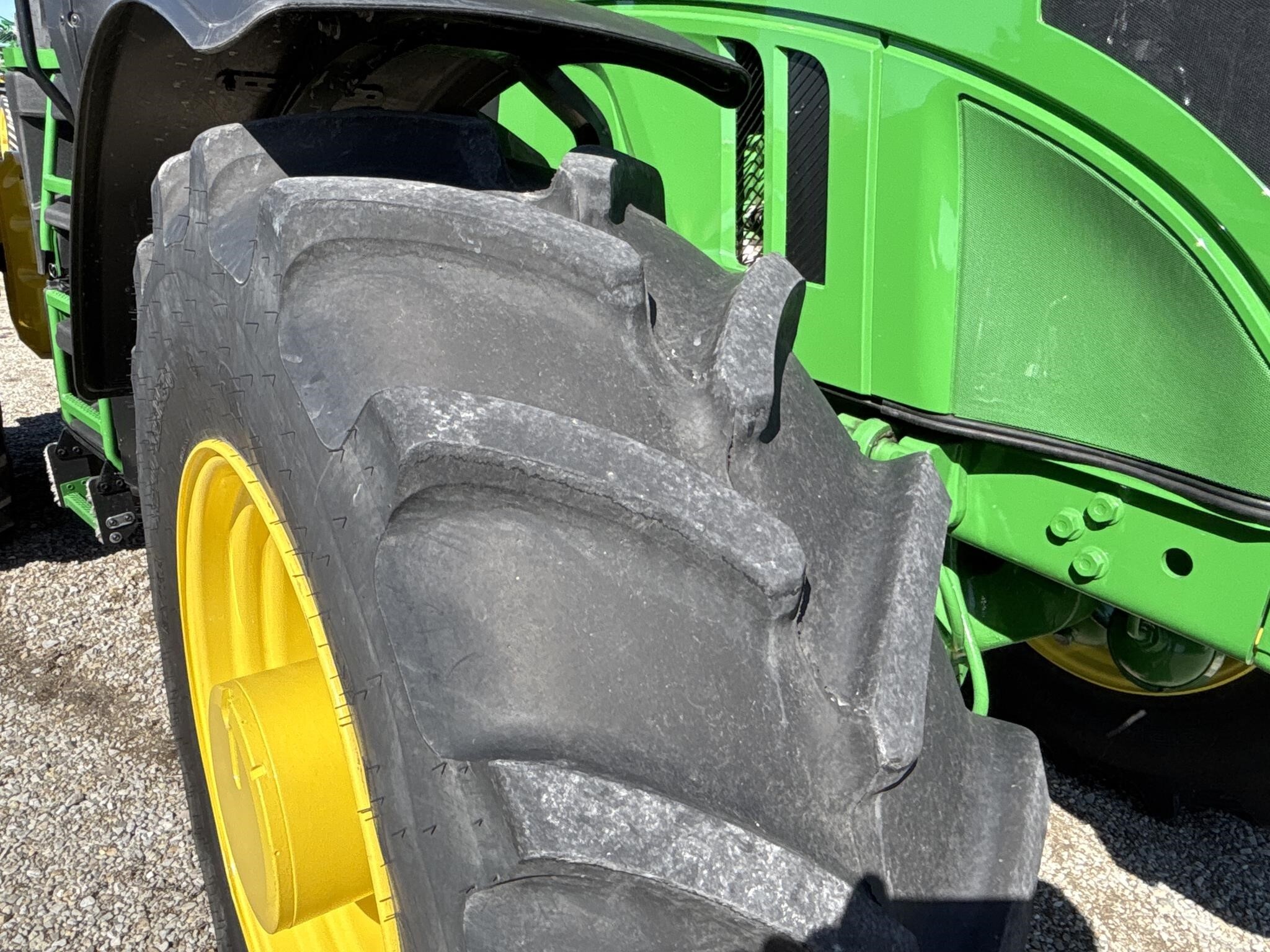 2023 John Deere 6R 250 Tractor