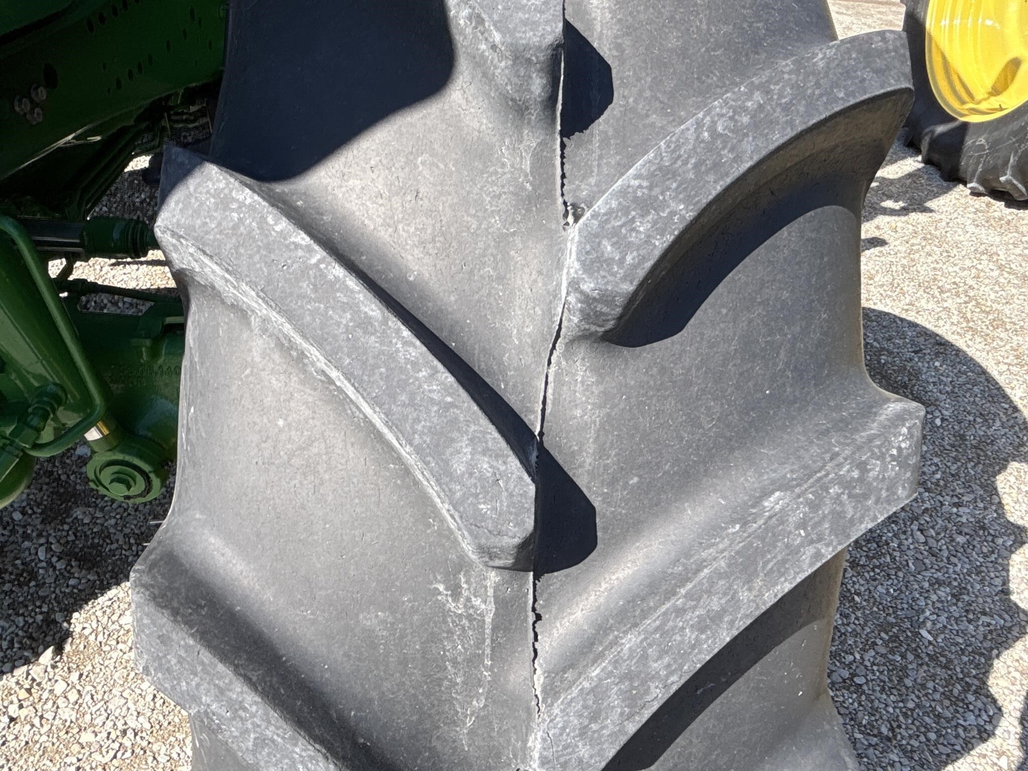 2023 John Deere 6R 250 Tractor