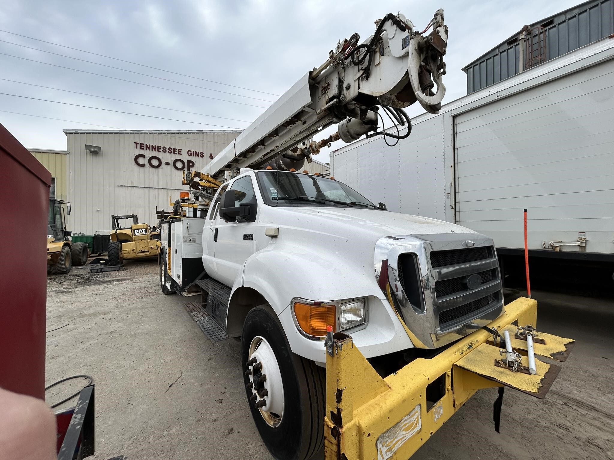 2012 Altec DM47T Crane