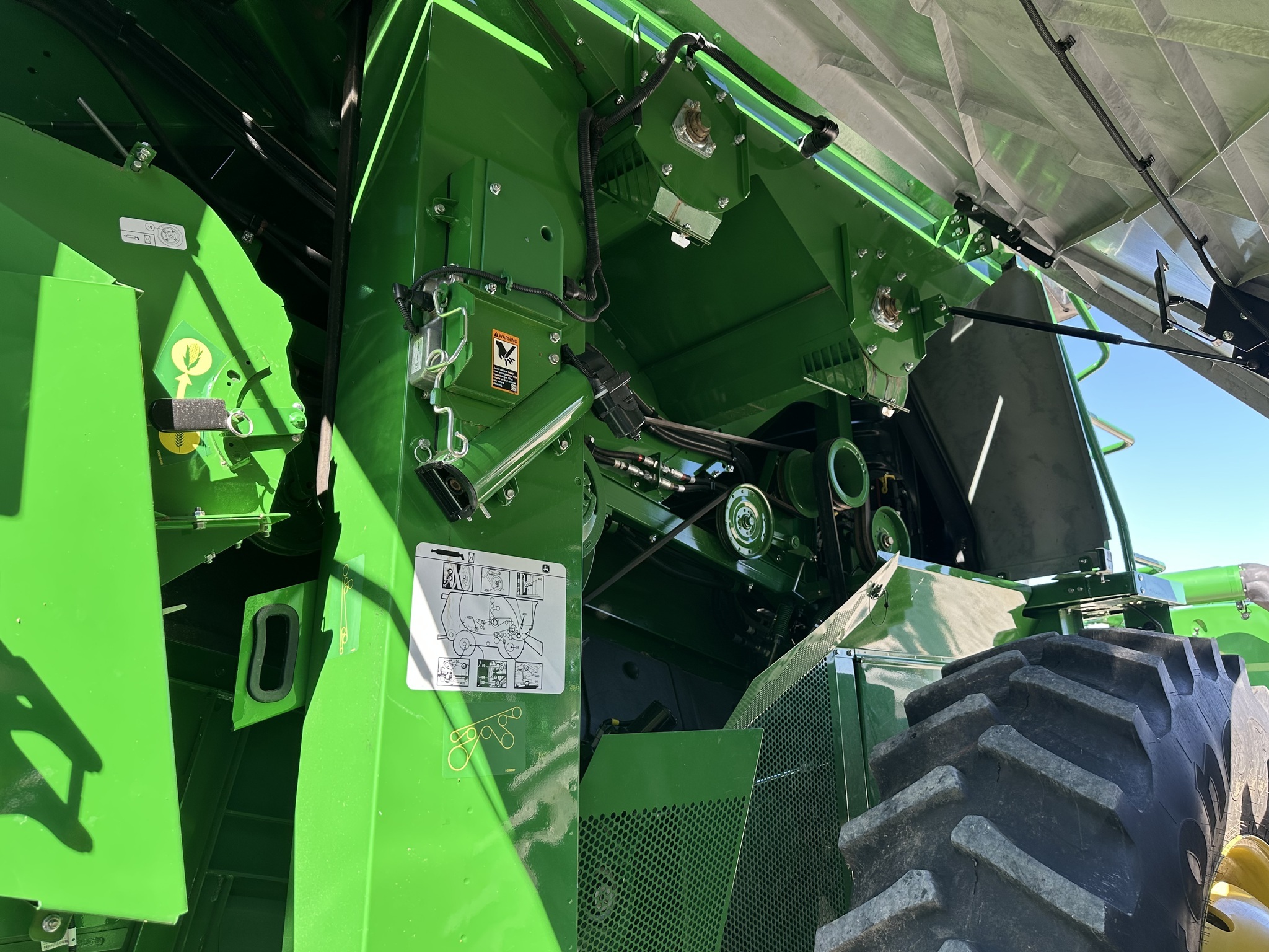 2023 John Deere S790 Combine