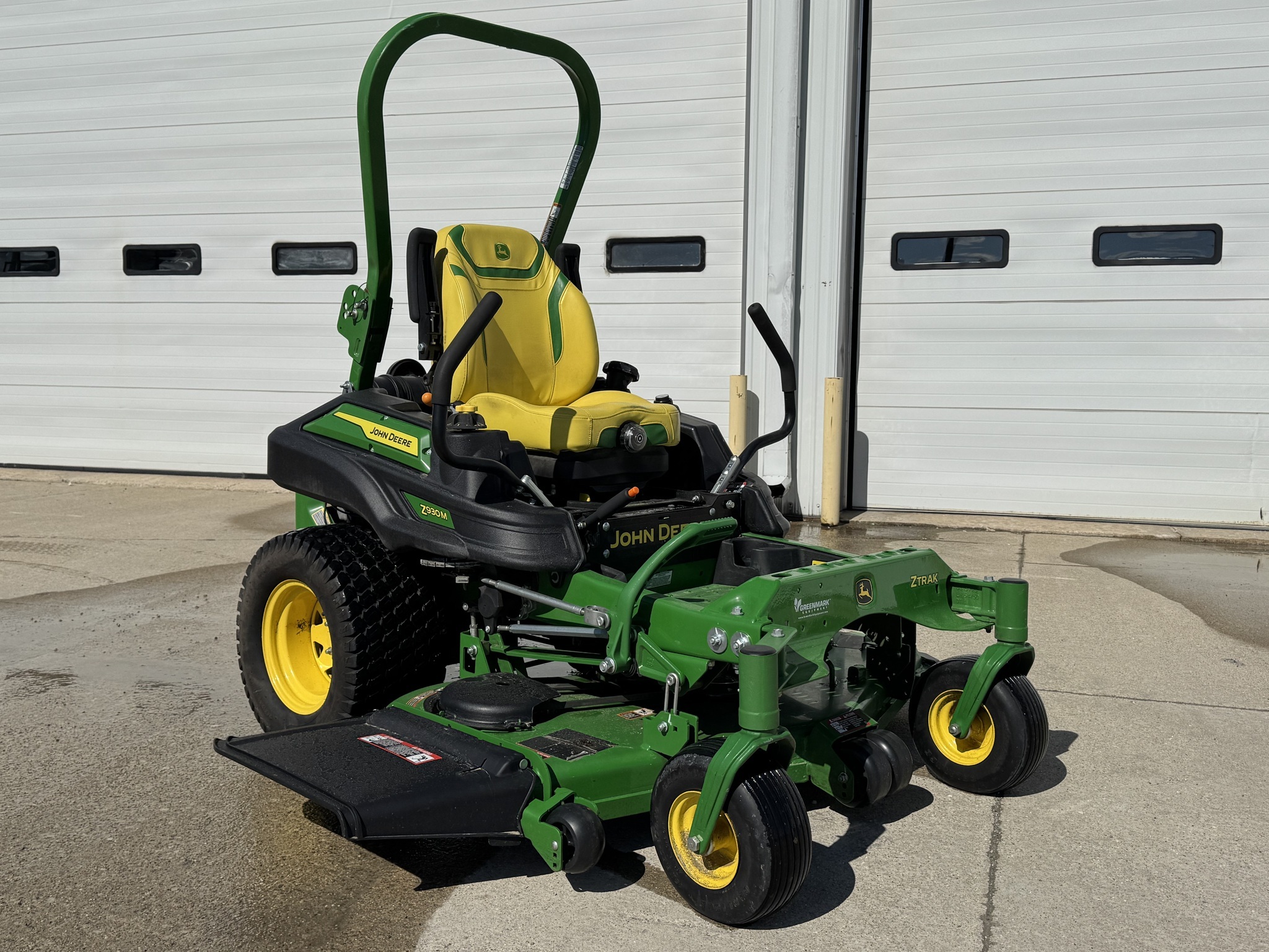 2024 John Deere Z930M Lawn Mower