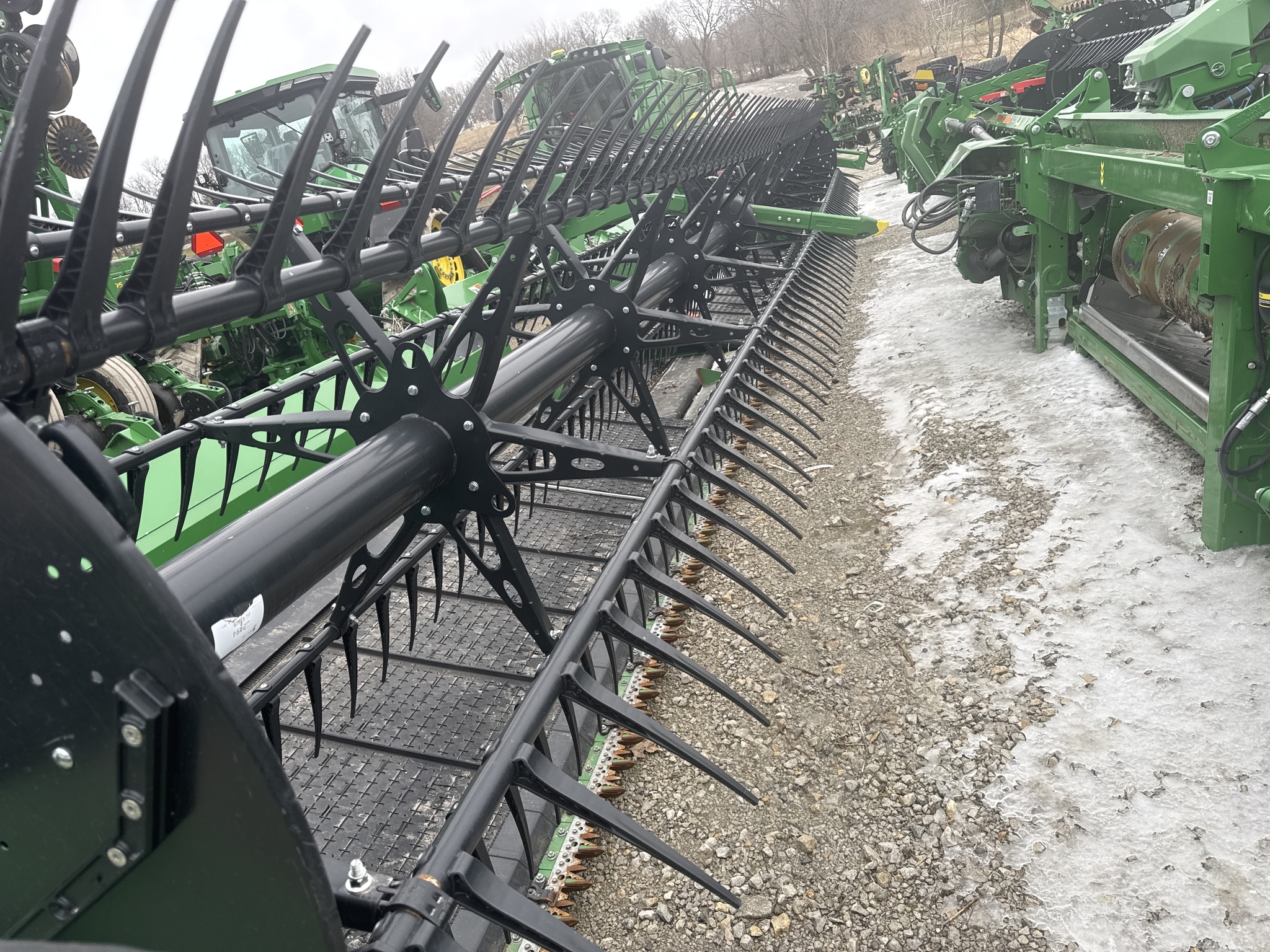 2023 John Deere HD35F Platform