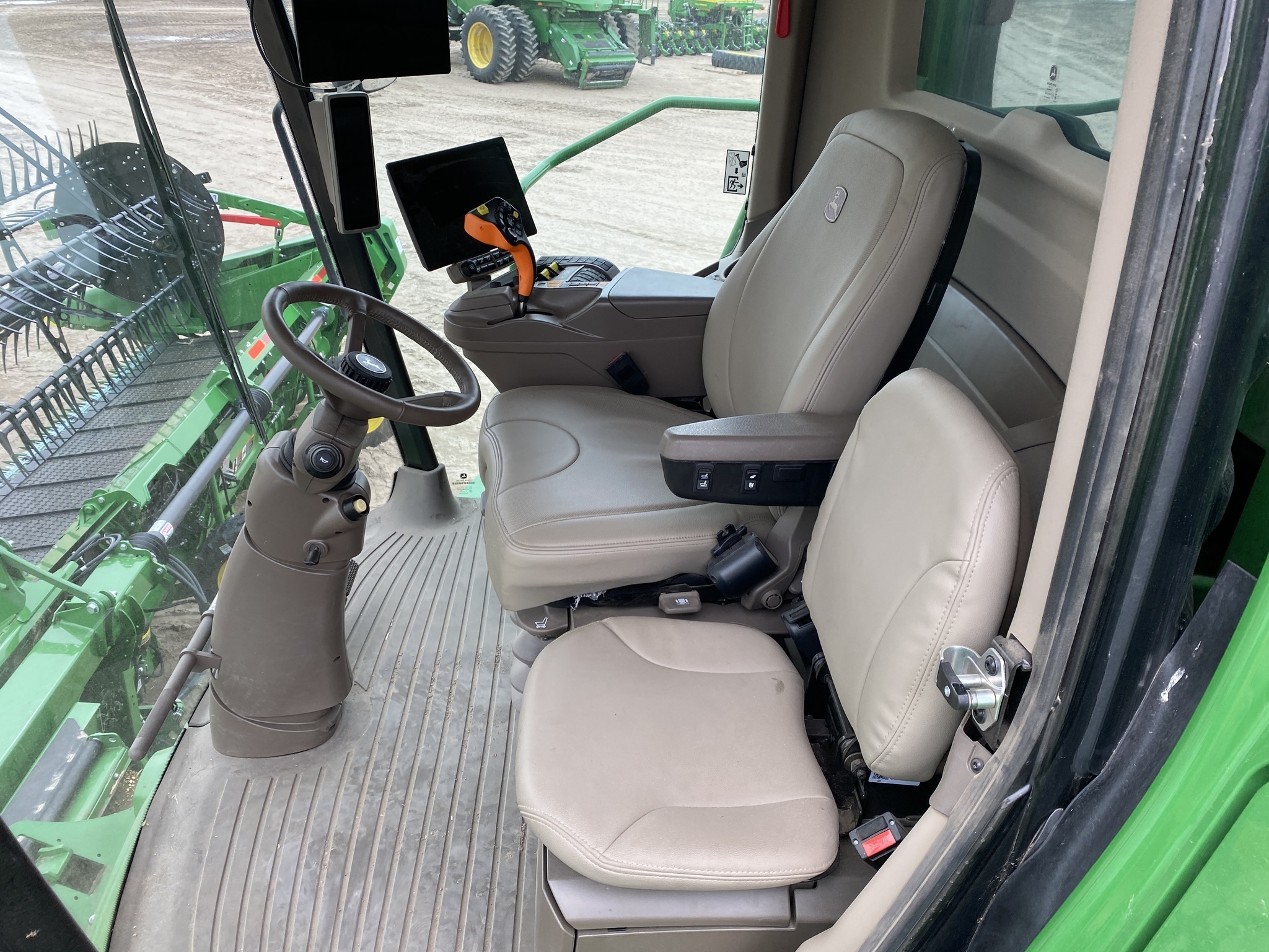 2024 John Deere S780 Combine