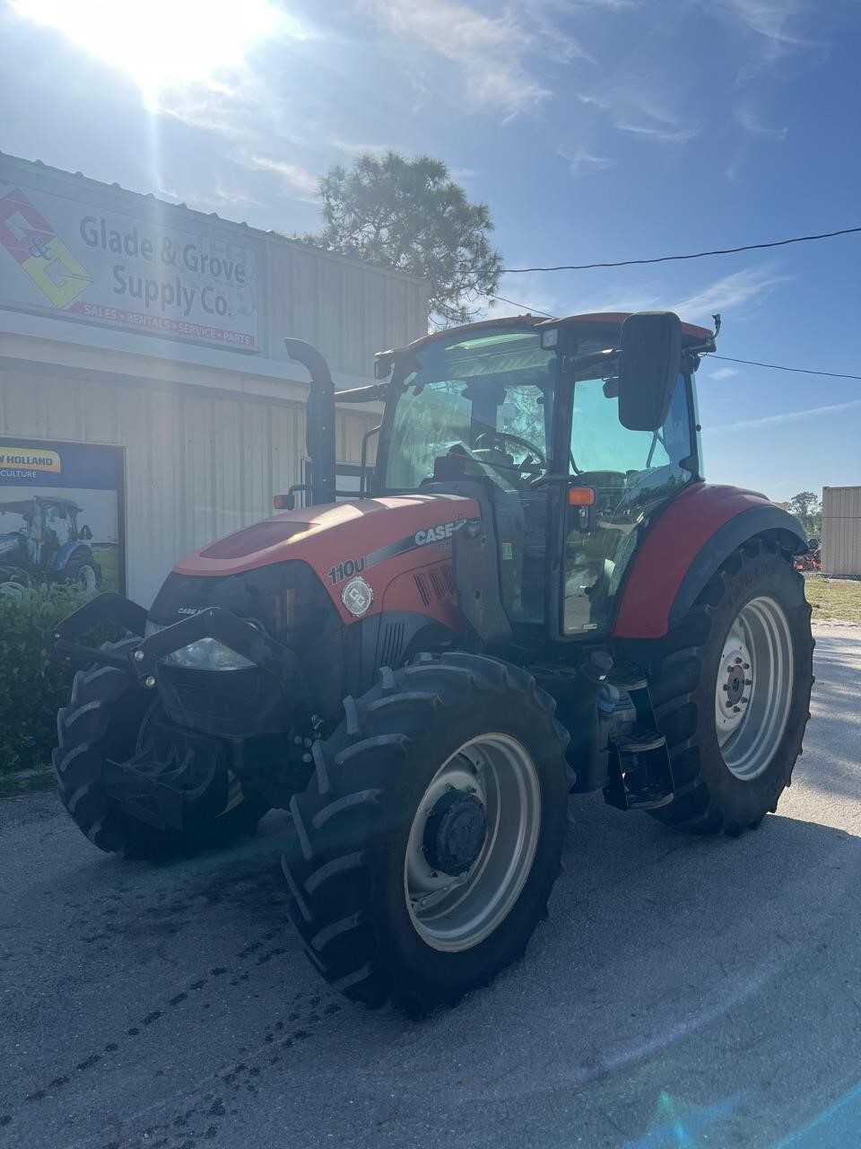 2017 Case IH Farmall 110U Tractor