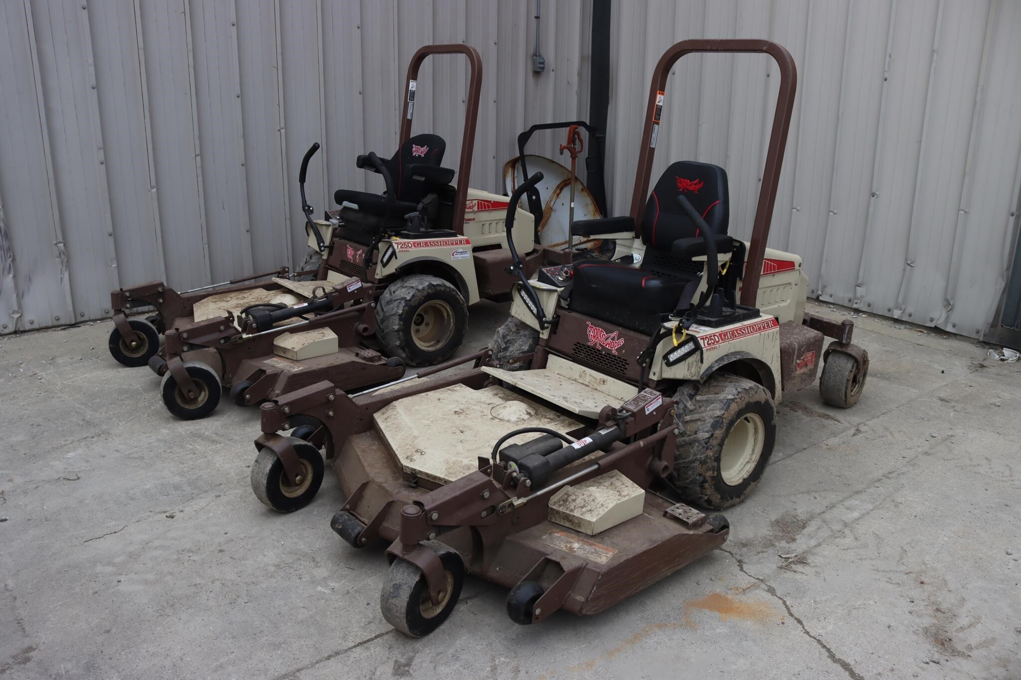 2011 Grasshopper 725DT6 Lawn Mower