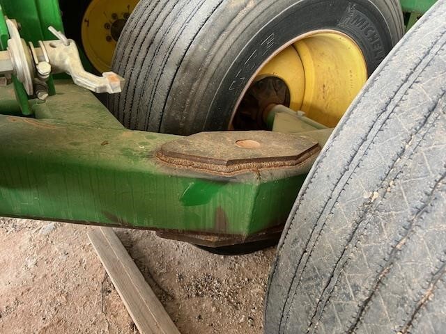 2009 John Deere DB44 Planter