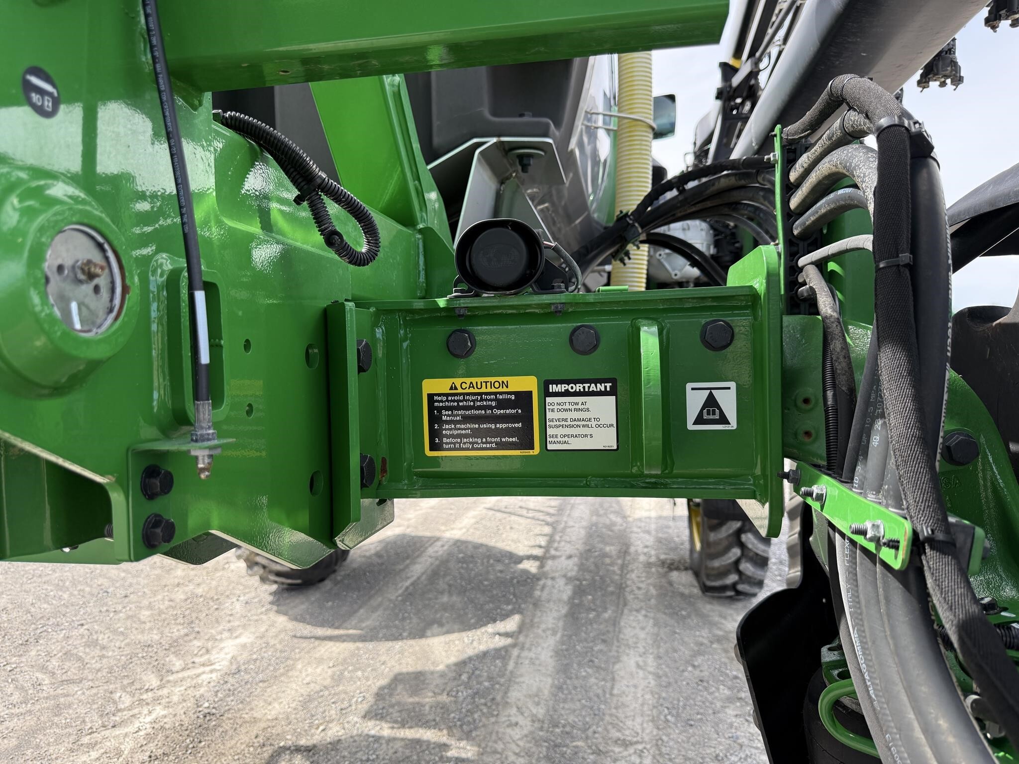 2024 John Deere 408R Self-Propelled Sprayer