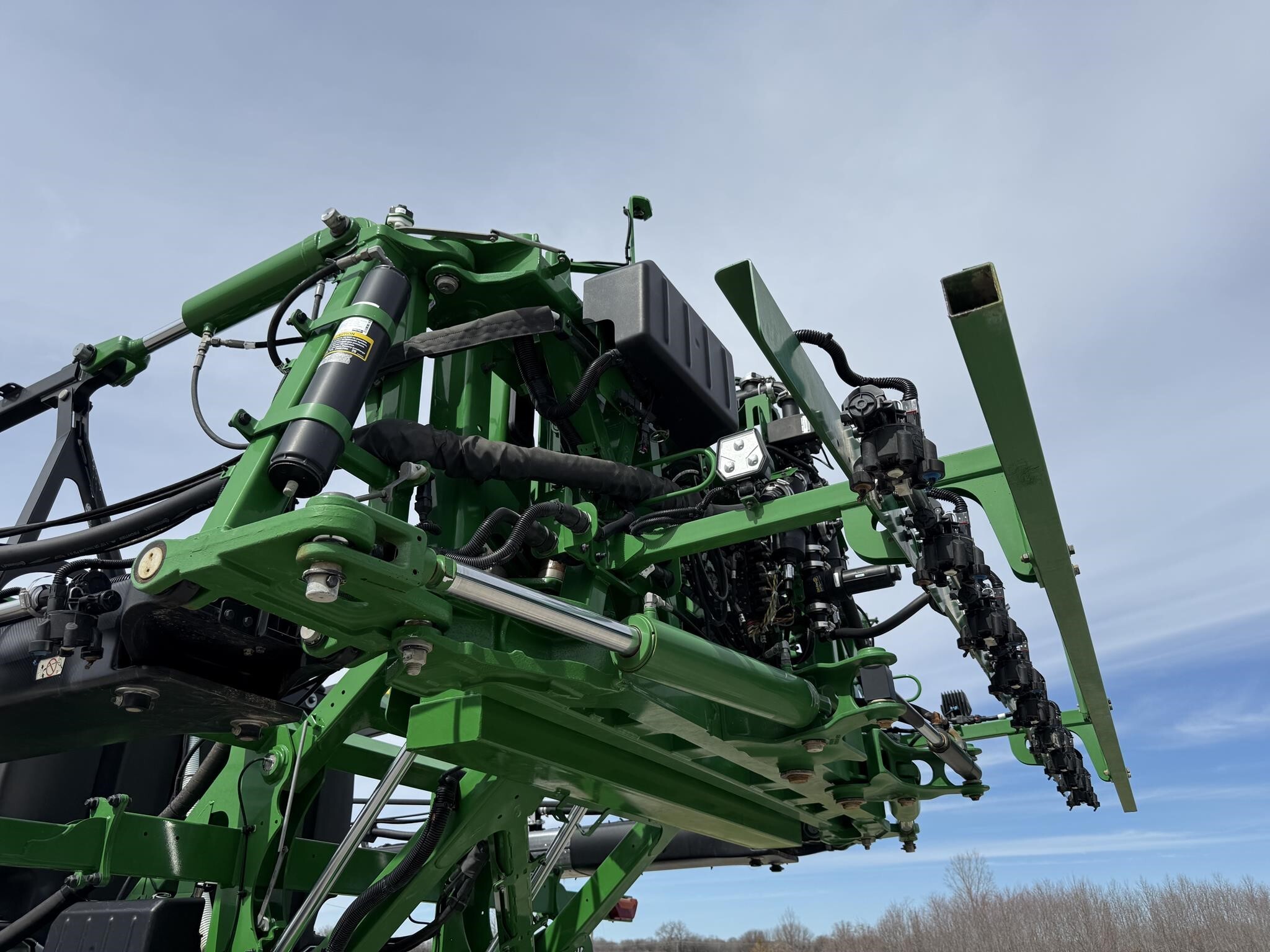 2024 John Deere 408R Self-Propelled Sprayer