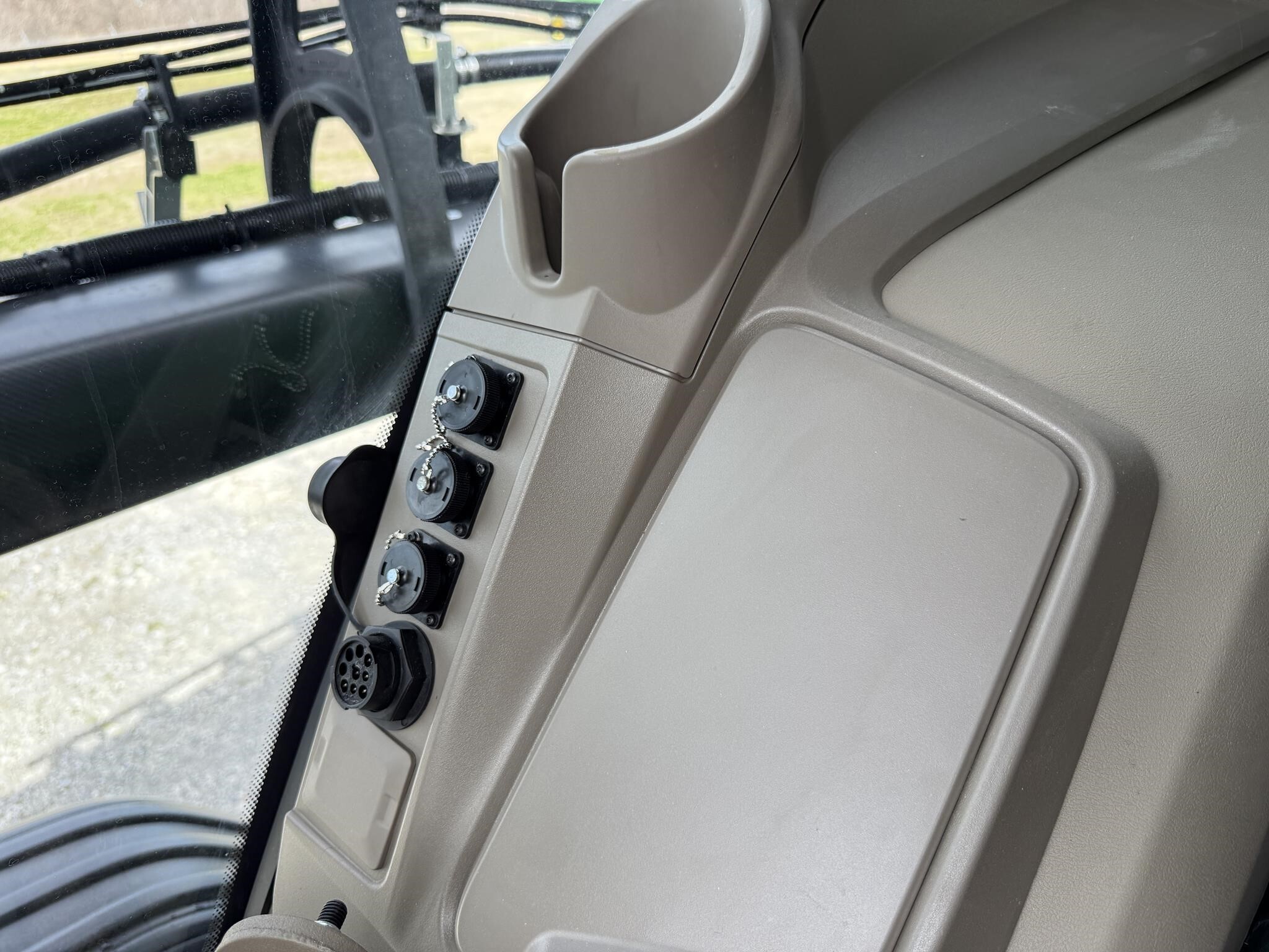 2024 John Deere 408R Self-Propelled Sprayer